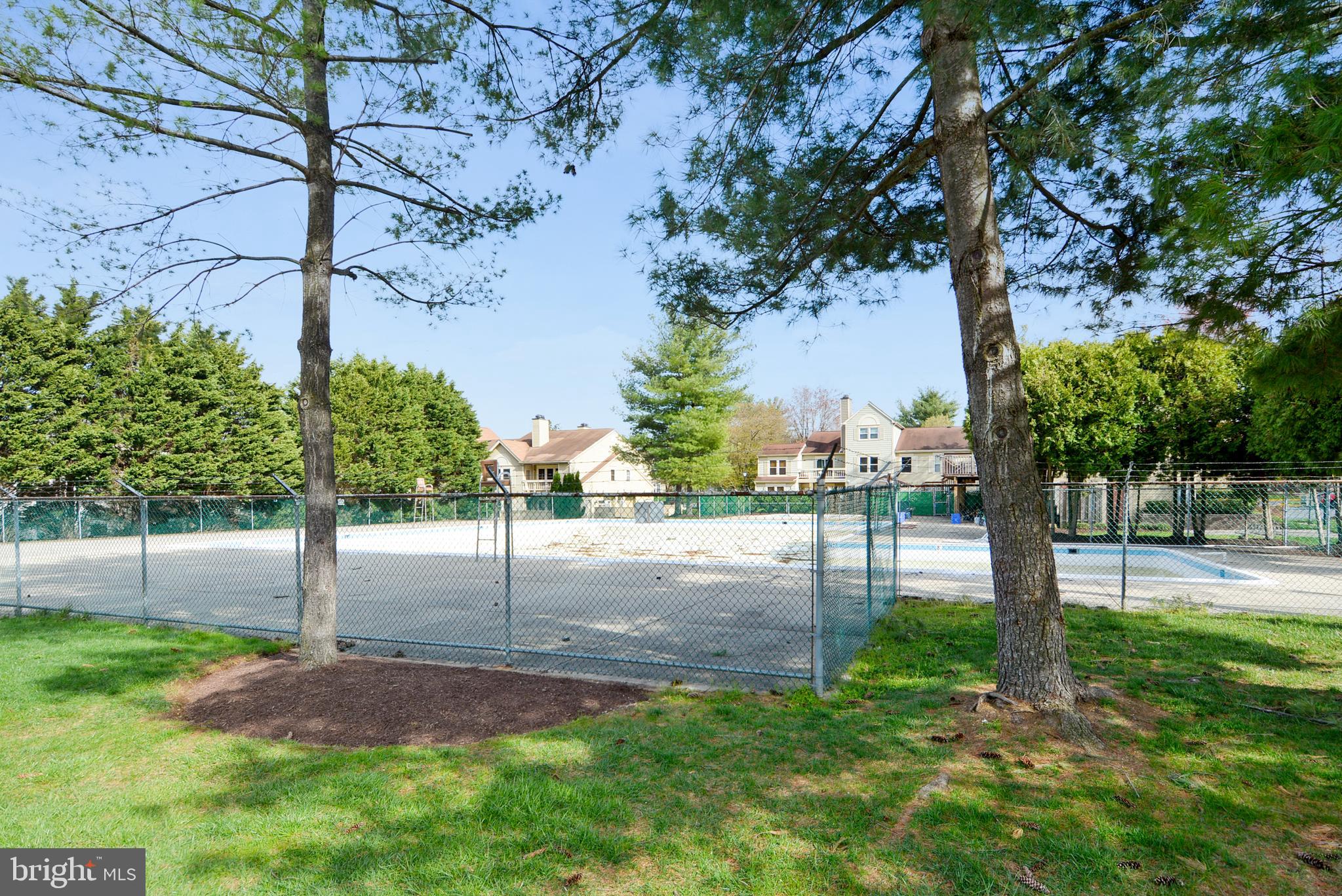 GREENFIELDS - Residential