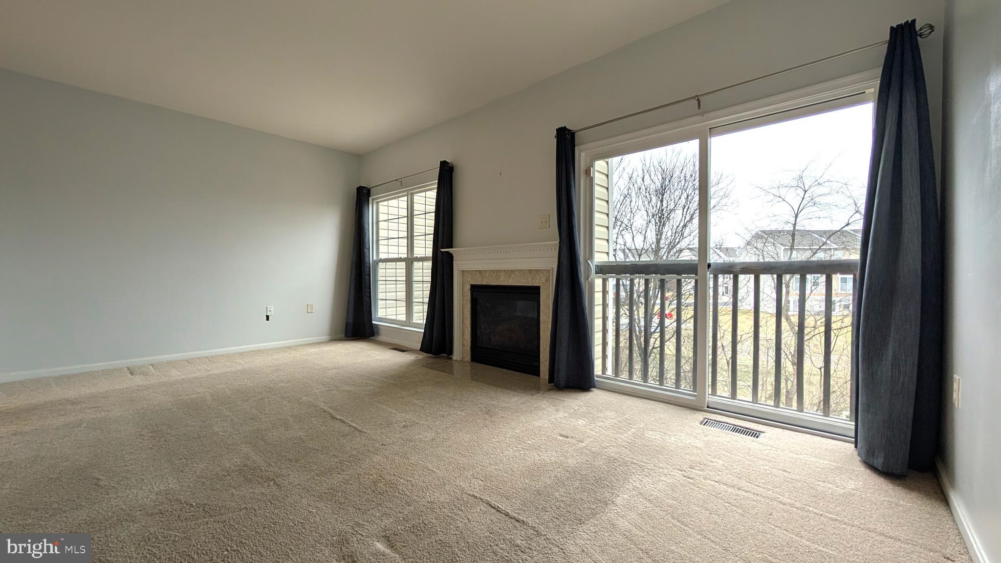 LEE'S RIDGE - Residential