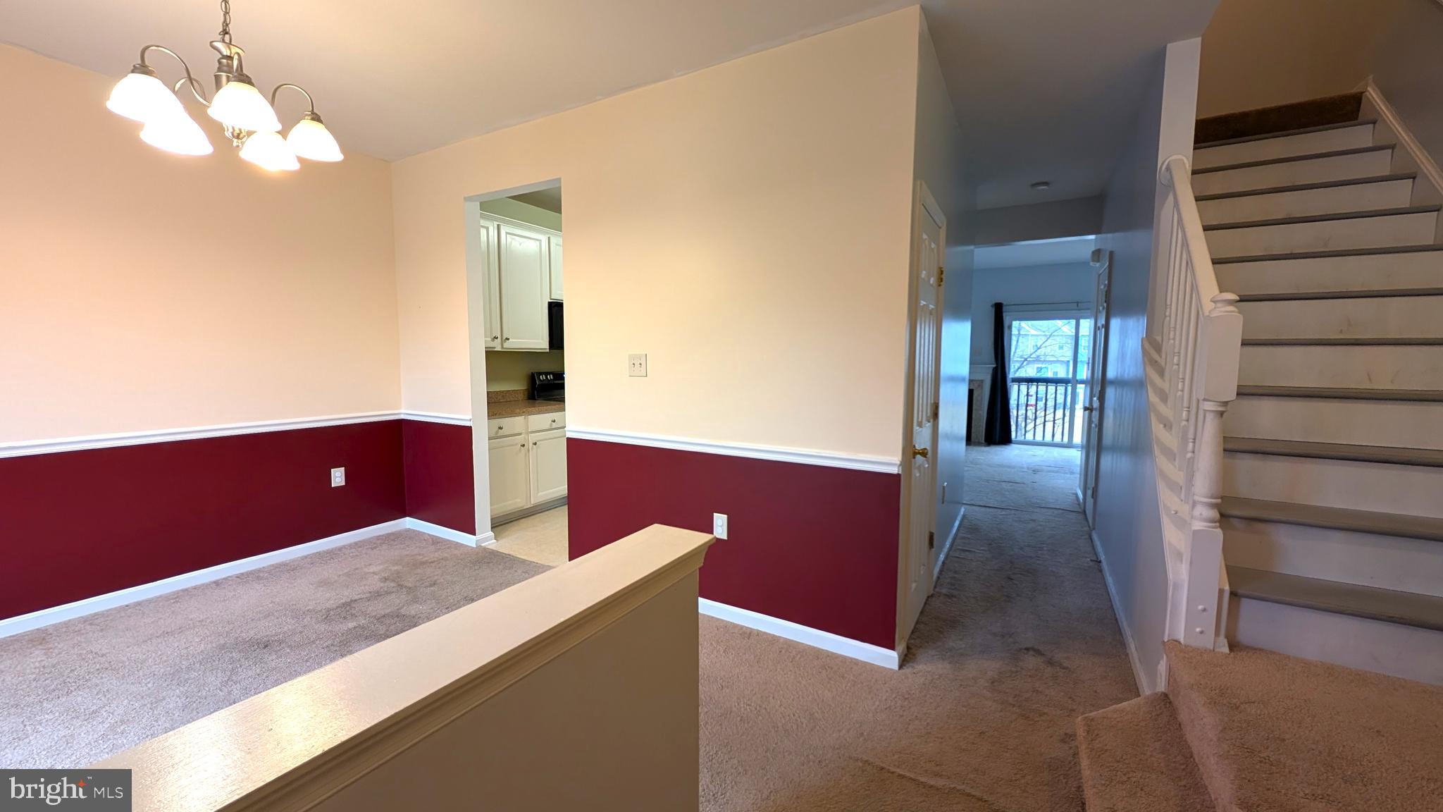 LEE'S RIDGE - Residential