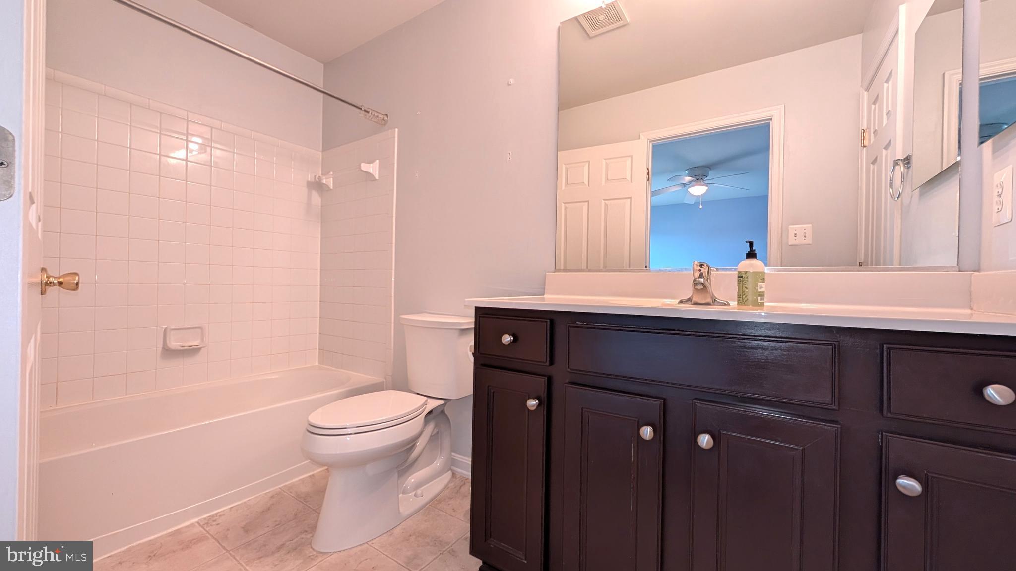 LEE'S RIDGE - Residential