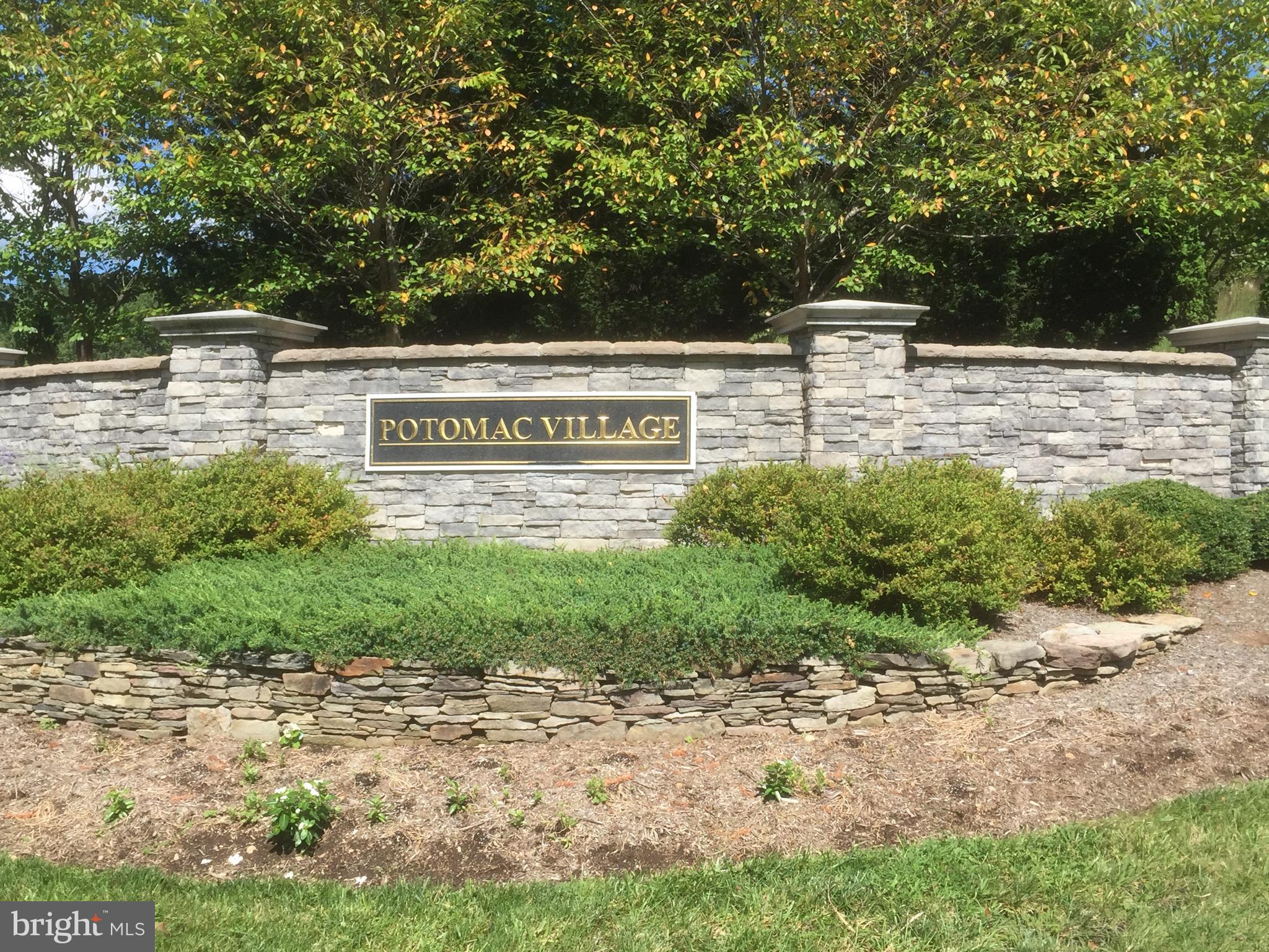 DOGWOODS - Residential