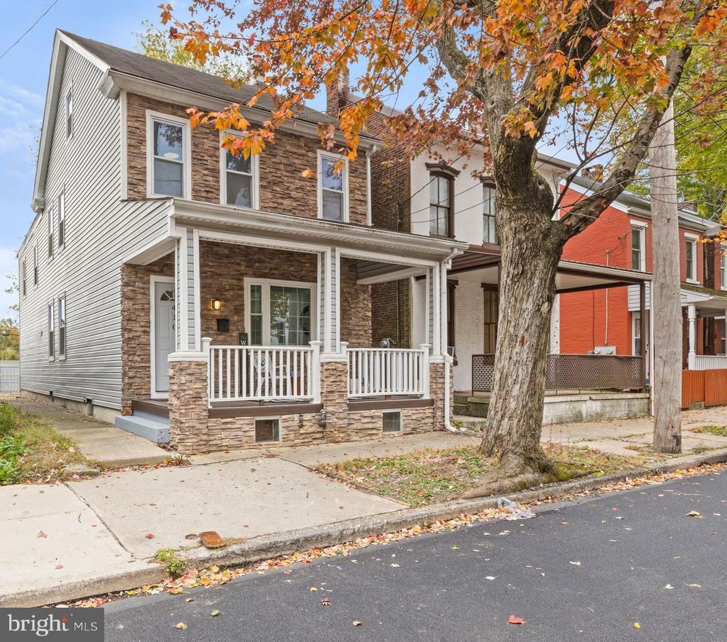 Photo of 410 Cherry Street, POTTSTOWN, PA 19464 (MLS # PAMC2158884)