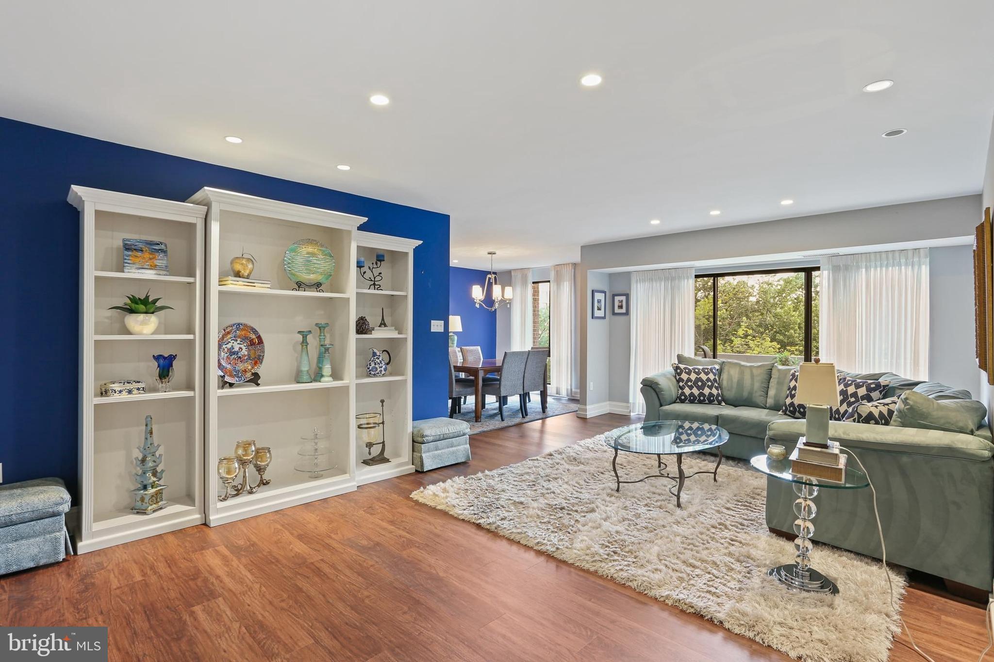 7 SLADE AVENUE 506