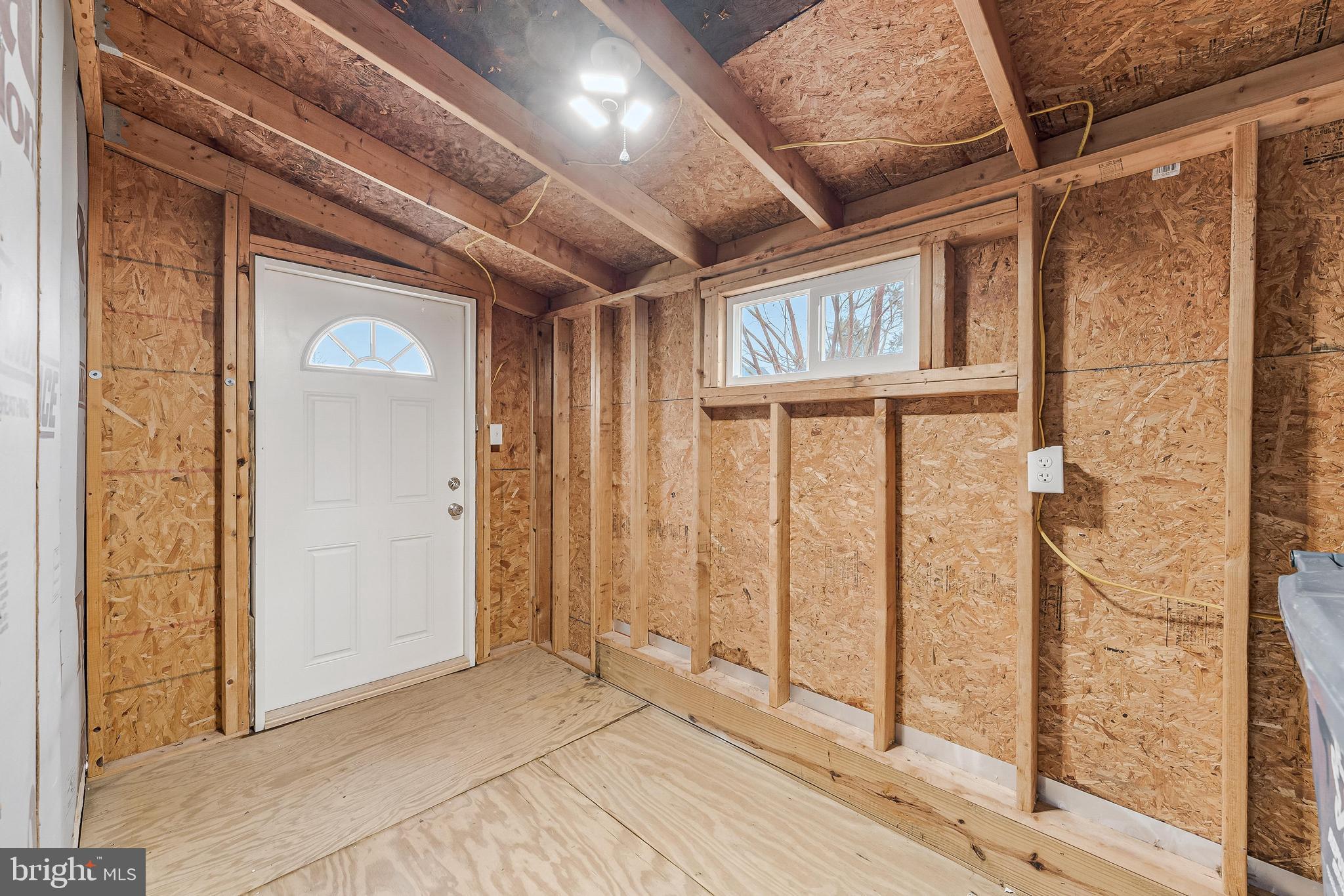 ASHBURN VILLAGE - Residential