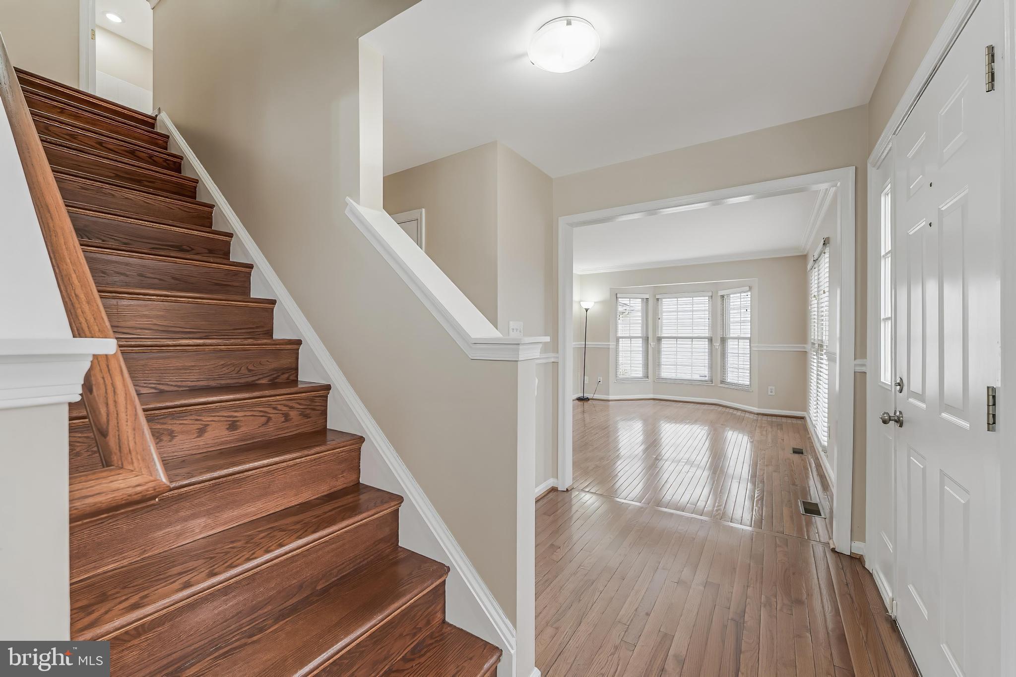 ASHBURN VILLAGE - Residential