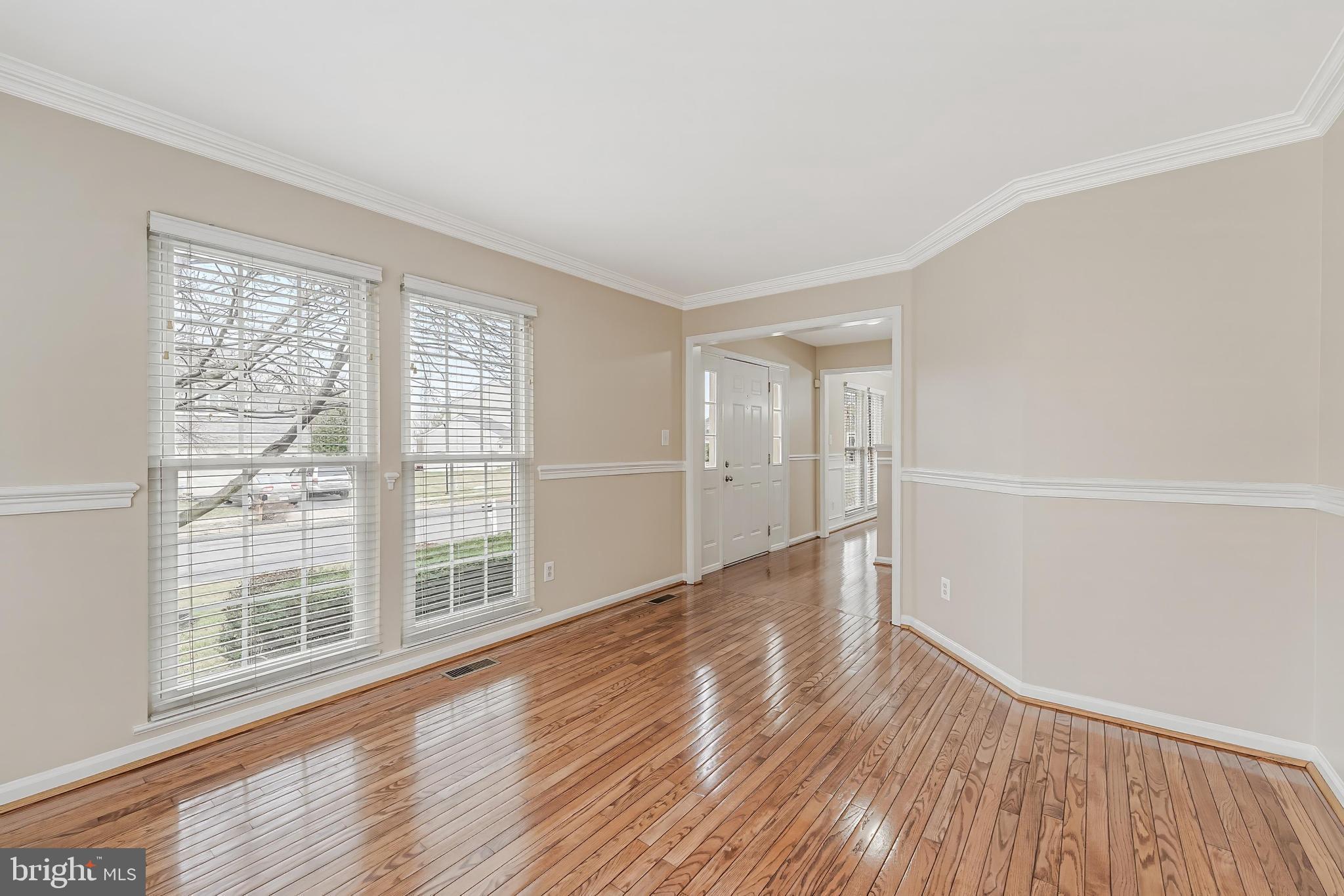 ASHBURN VILLAGE - Residential