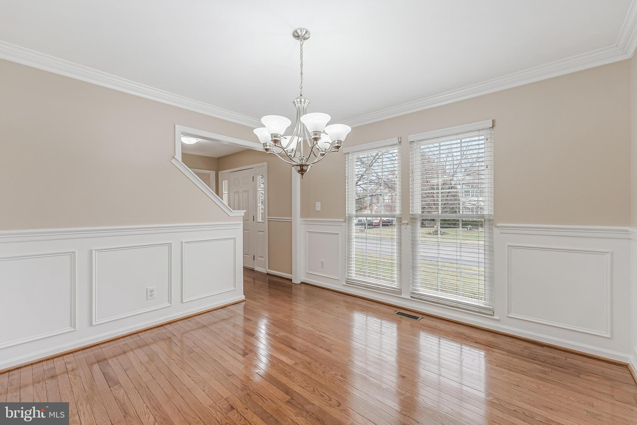 ASHBURN VILLAGE - Residential