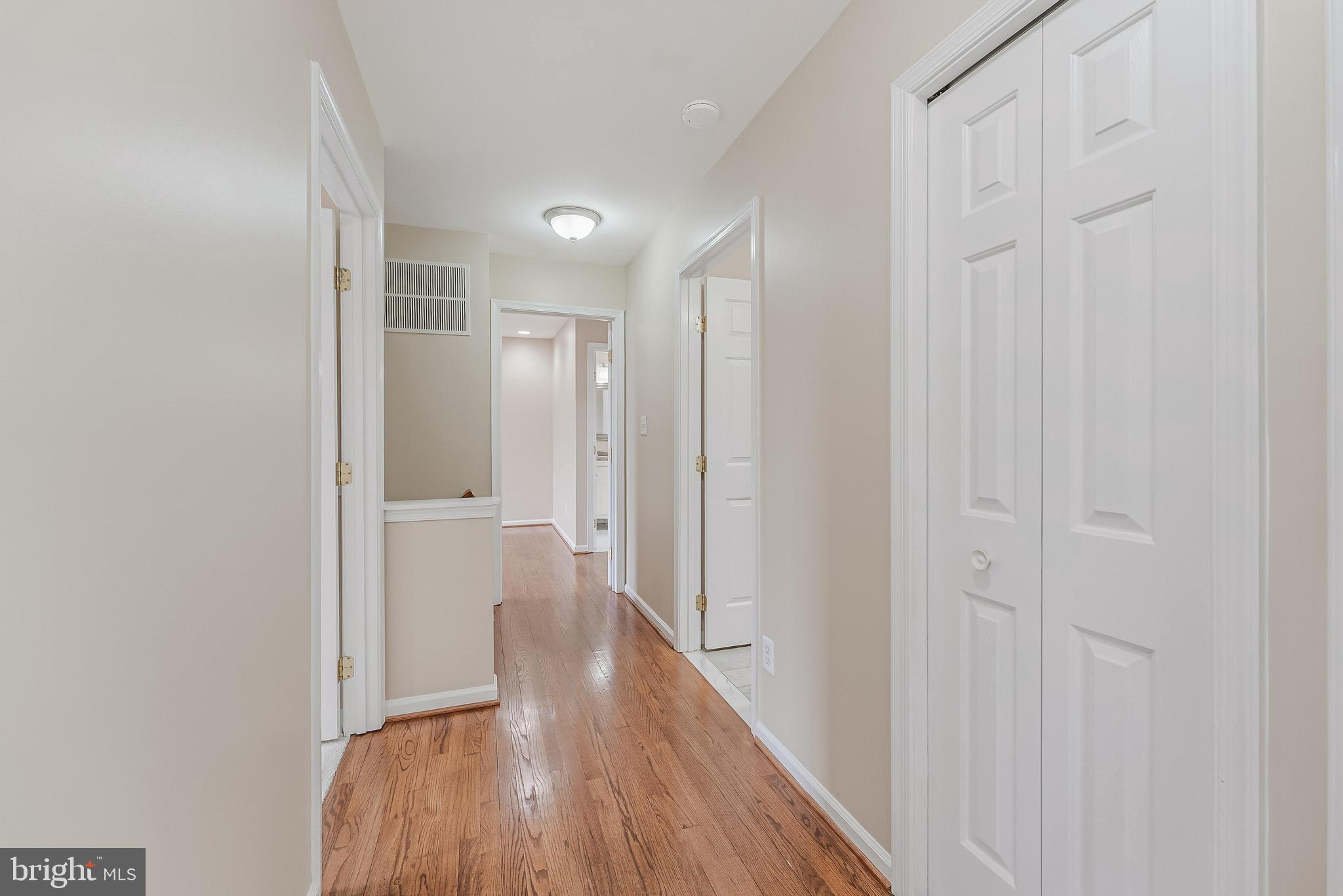 ASHBURN VILLAGE - Residential