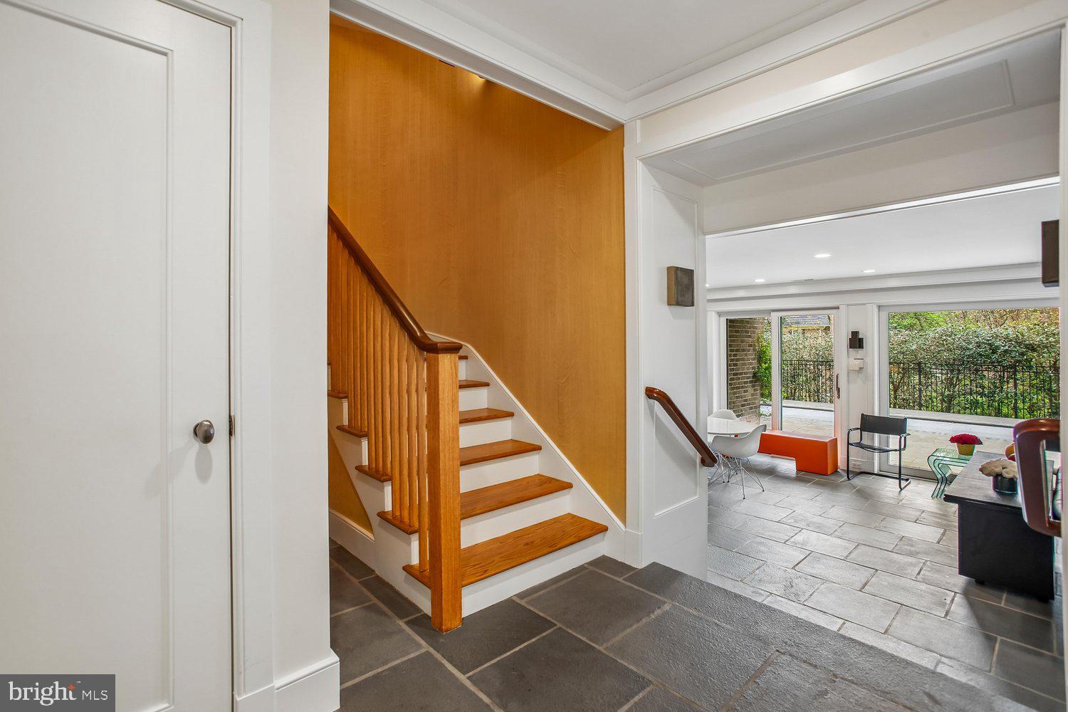 MERRYWOOD ON THE POTOMAC - Residential