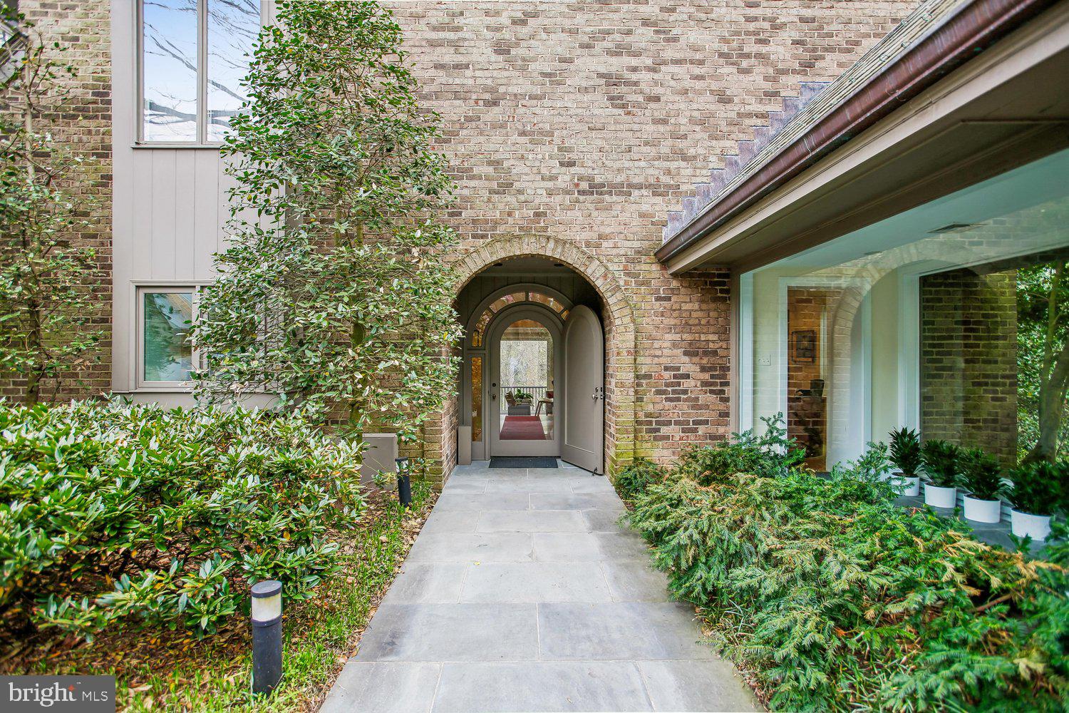 700 BELGROVE ROAD
