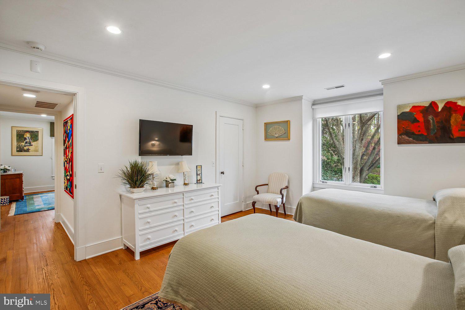 MERRYWOOD ON THE POTOMAC - Residential