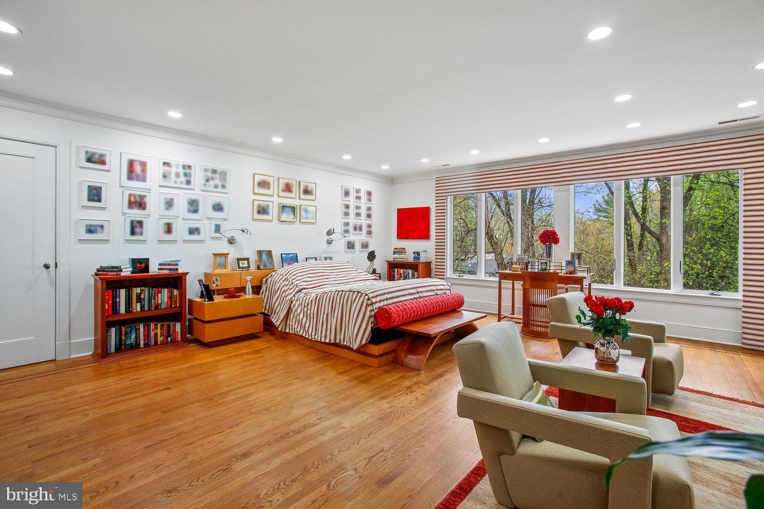MERRYWOOD ON THE POTOMAC - Residential