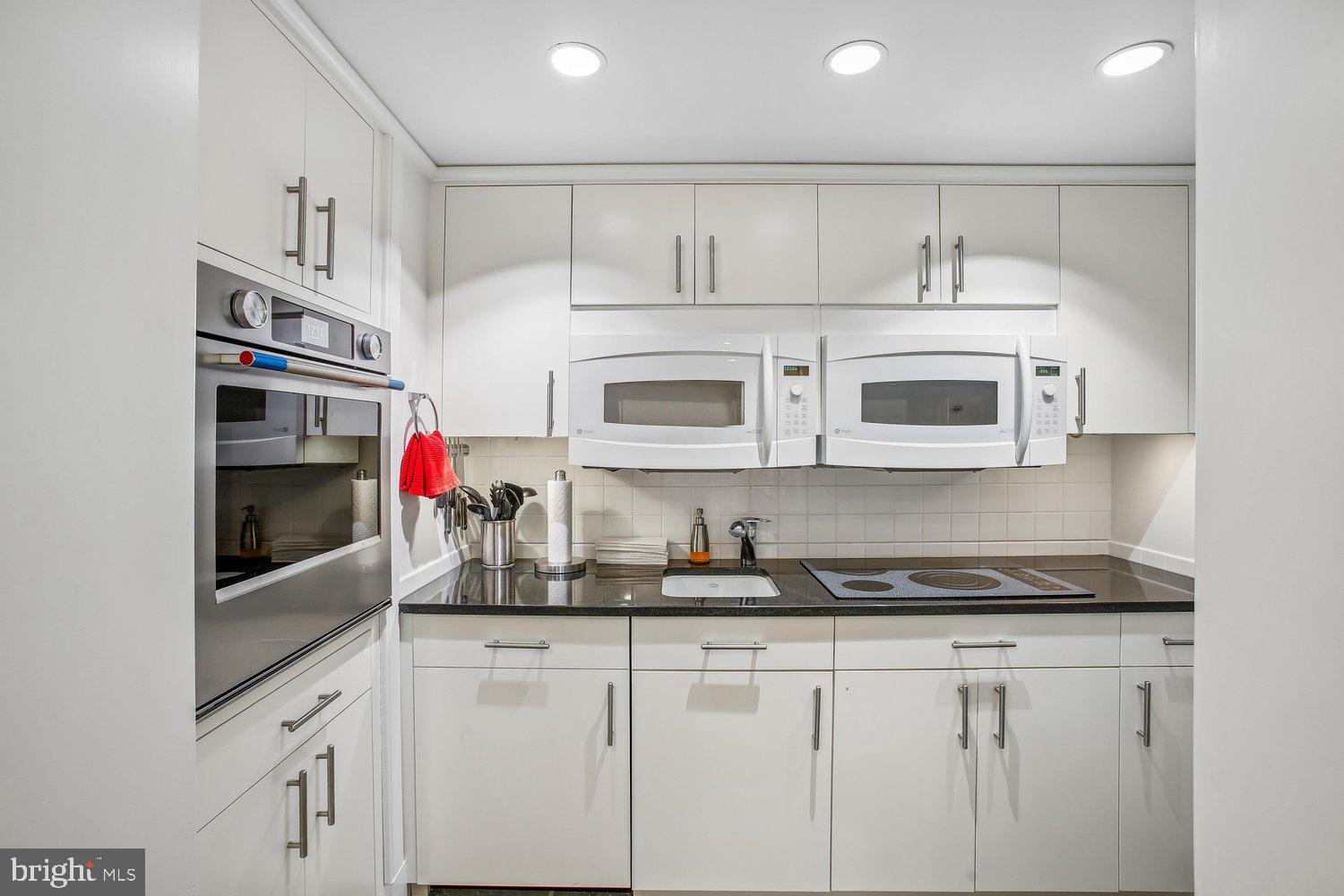 MERRYWOOD ON THE POTOMAC - Residential