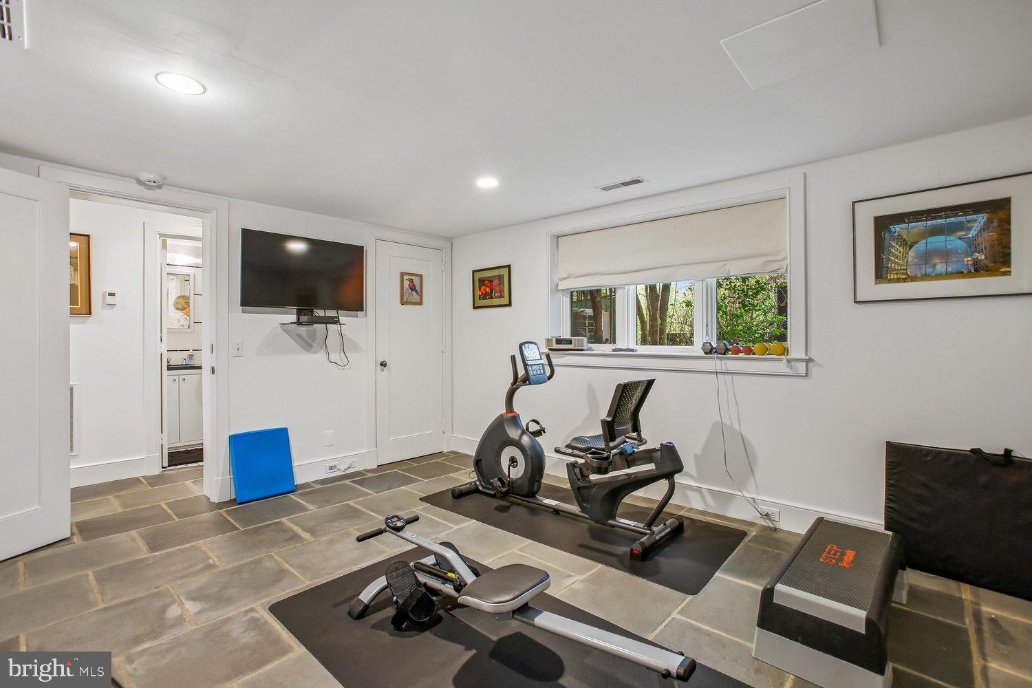 MERRYWOOD ON THE POTOMAC - Residential