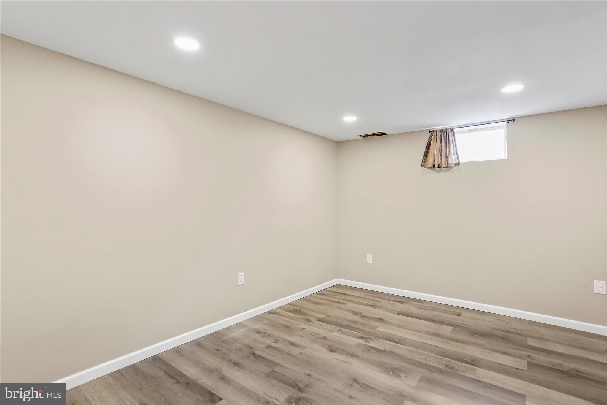 LAURICH GEMS NORTH - Residential