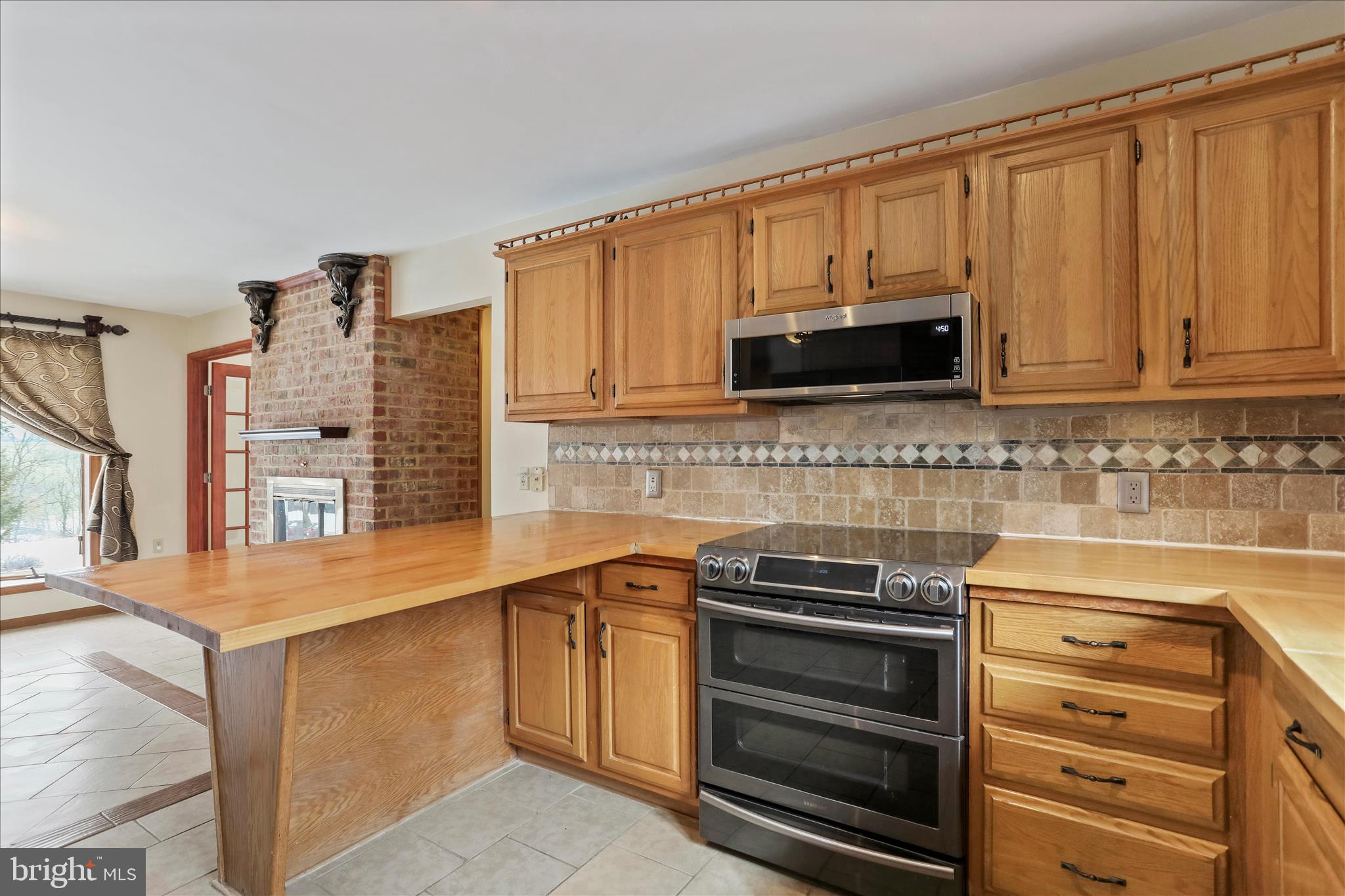 LAURICH GEMS NORTH - Residential