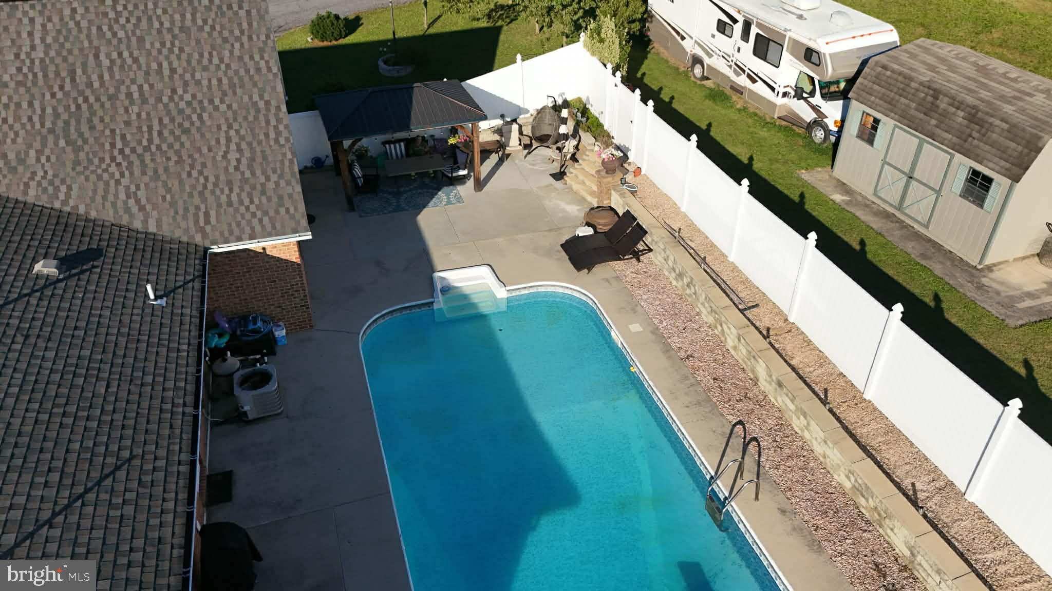 LAURICH GEMS NORTH - Residential