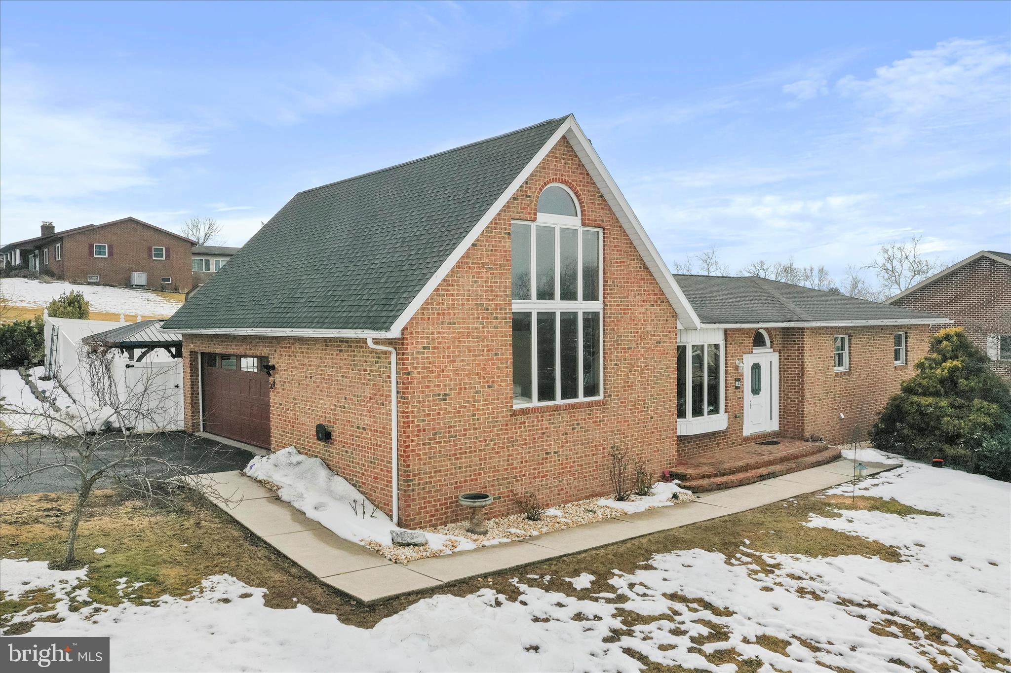 LAURICH GEMS NORTH - Residential