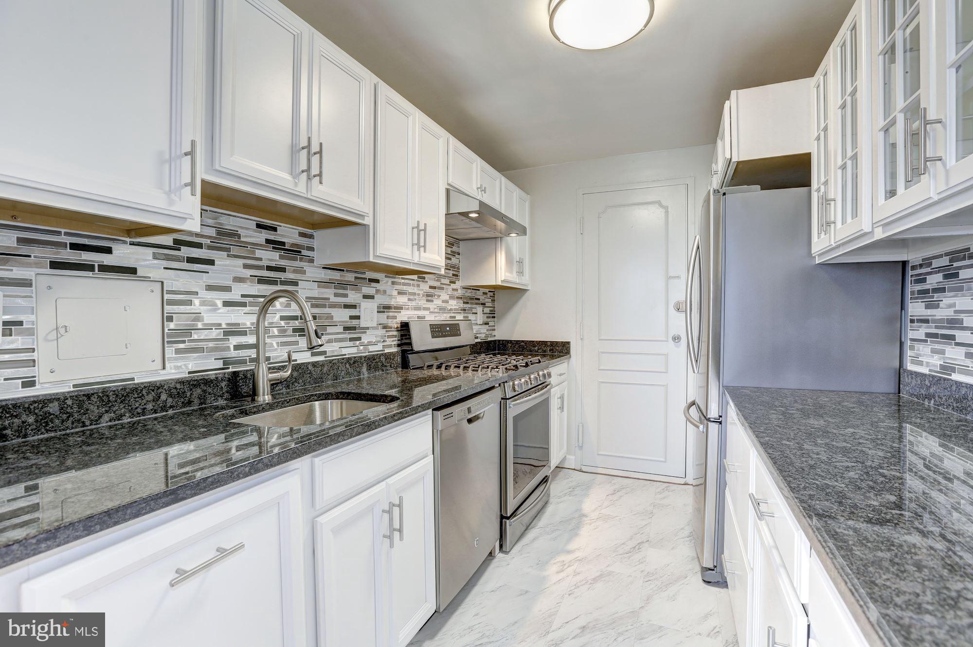 GROSVENOR PARK - Residential Lease