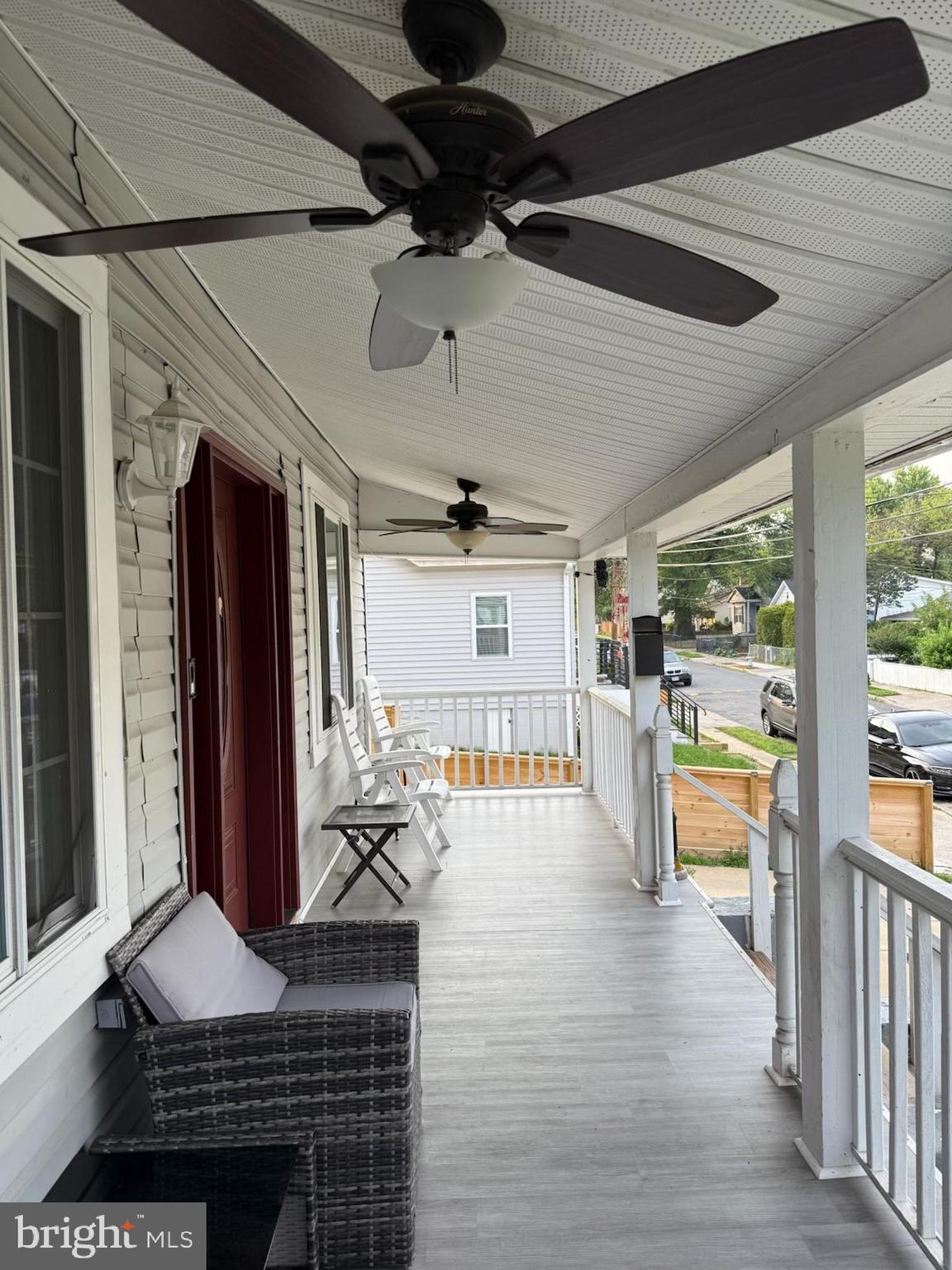 COLMAR MANOR - Residential