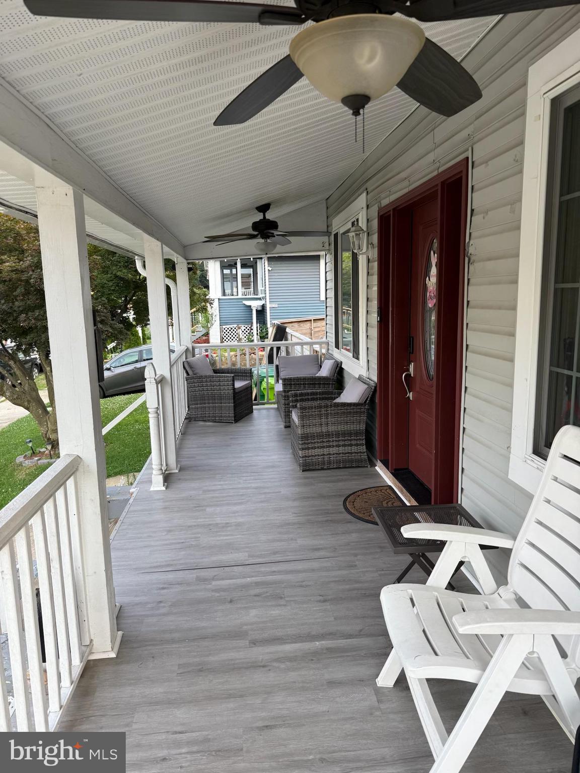 COLMAR MANOR - Residential