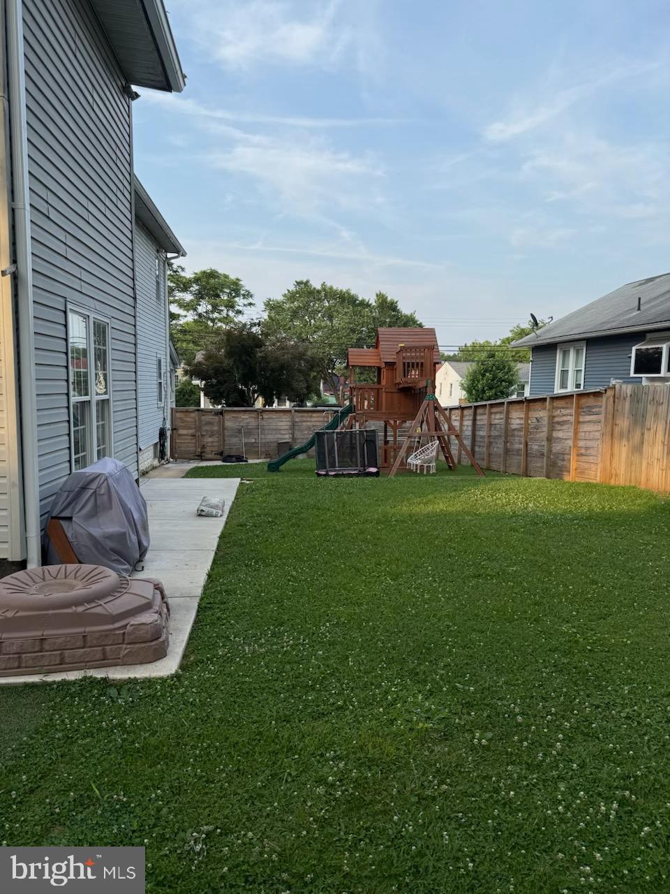 COLMAR MANOR - Residential