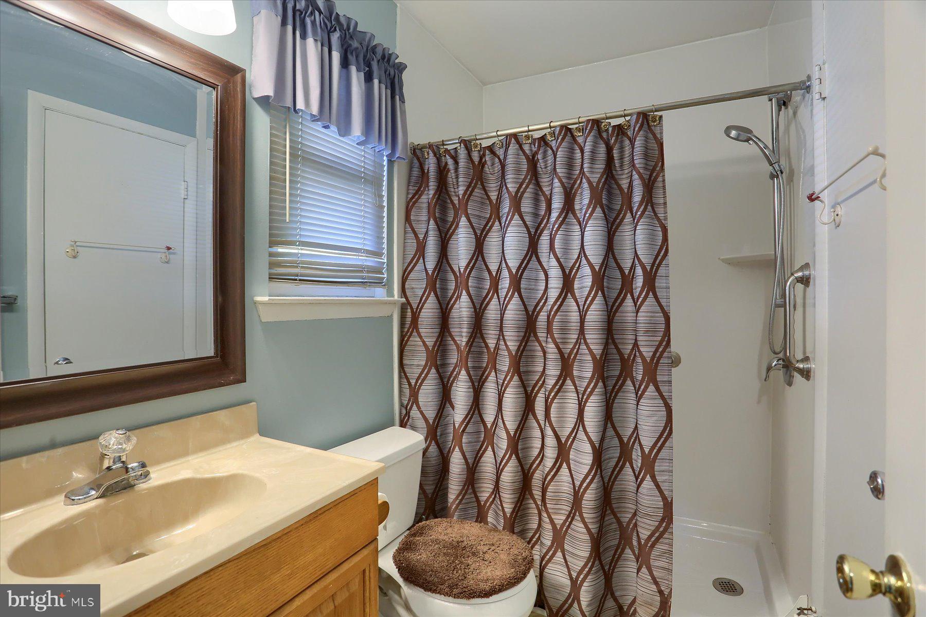 ROLLING RIDGE - Residential