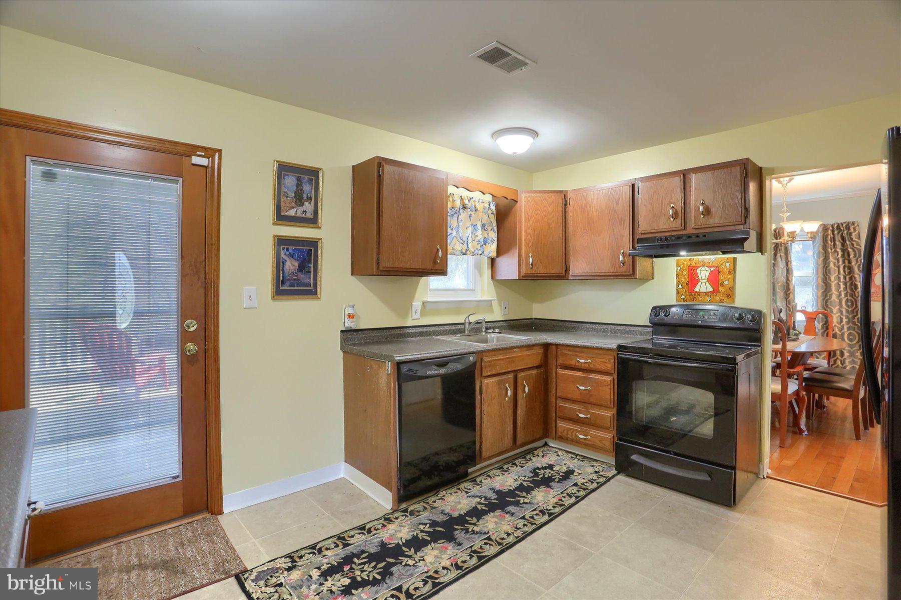 ROLLING RIDGE - Residential