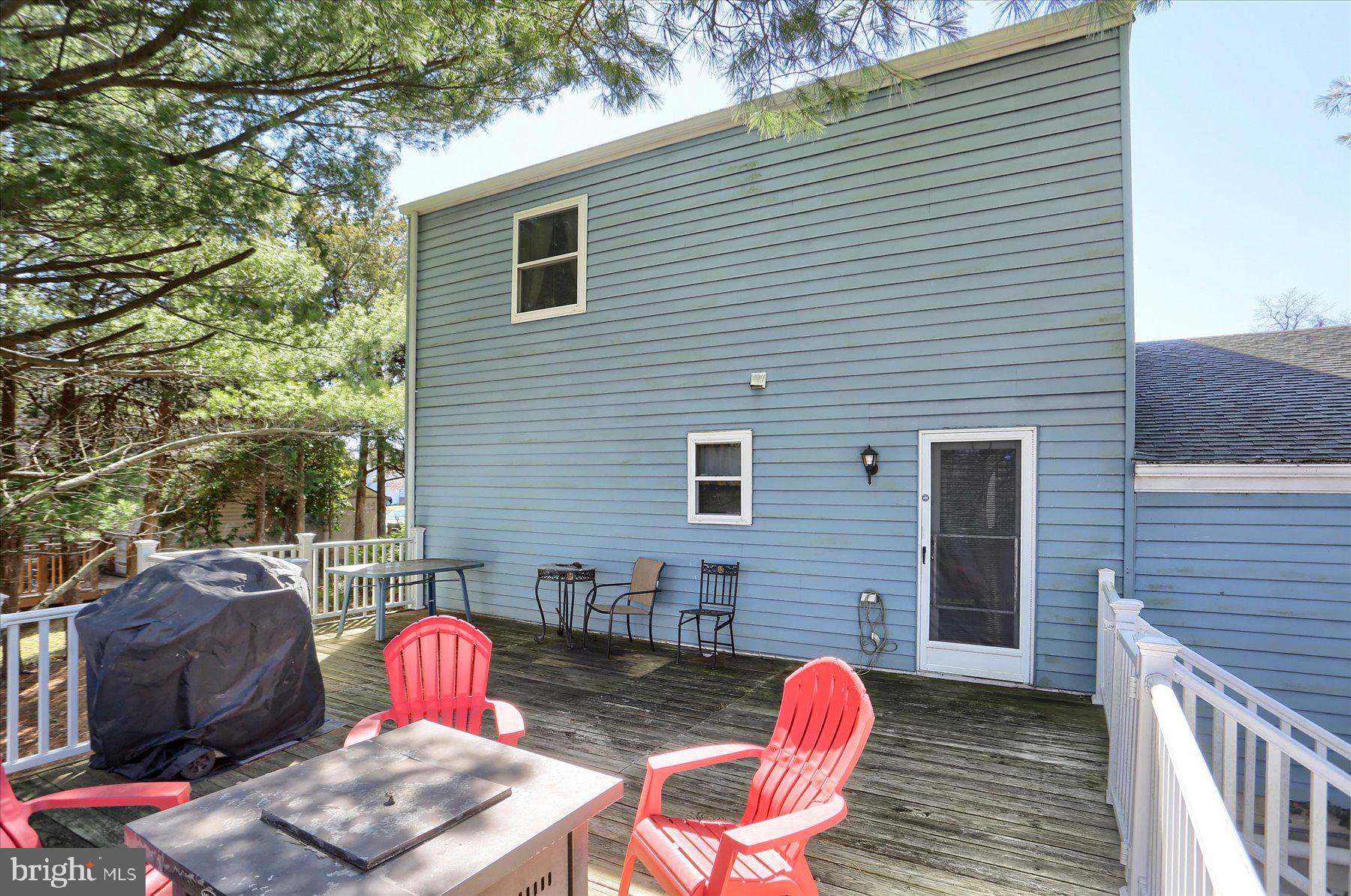 ROLLING RIDGE - Residential