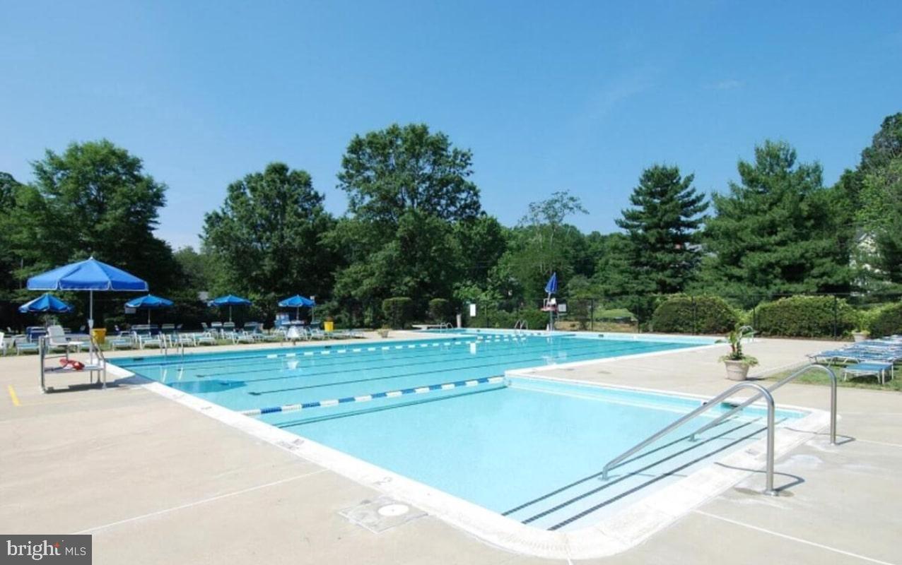 HILLSMERE SHORES - Residential