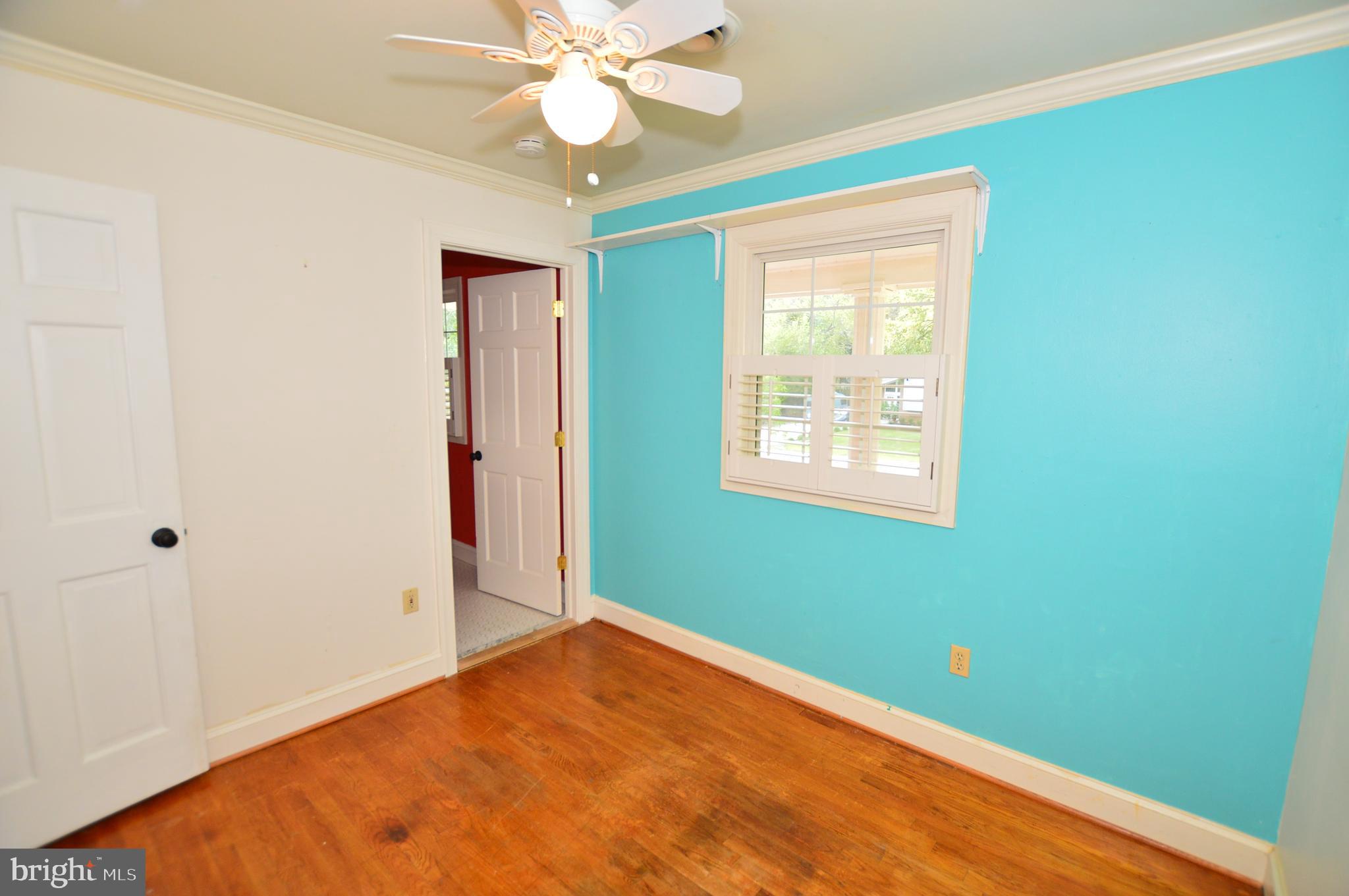 HILLSMERE SHORES - Residential