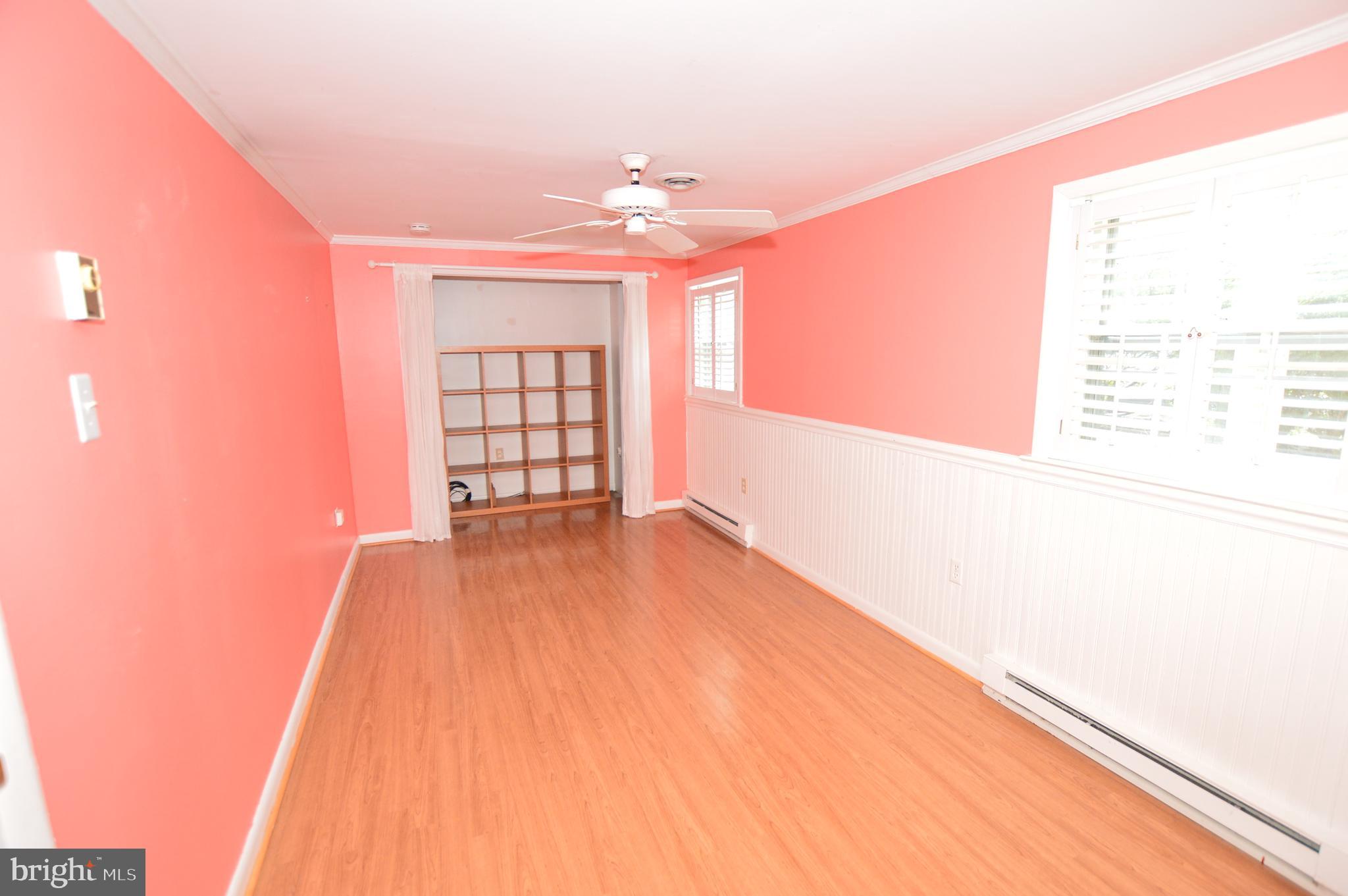 HILLSMERE SHORES - Residential