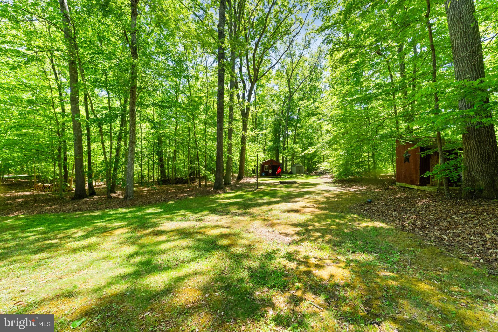 LAKE OCCOQUAN SHORES - Residential