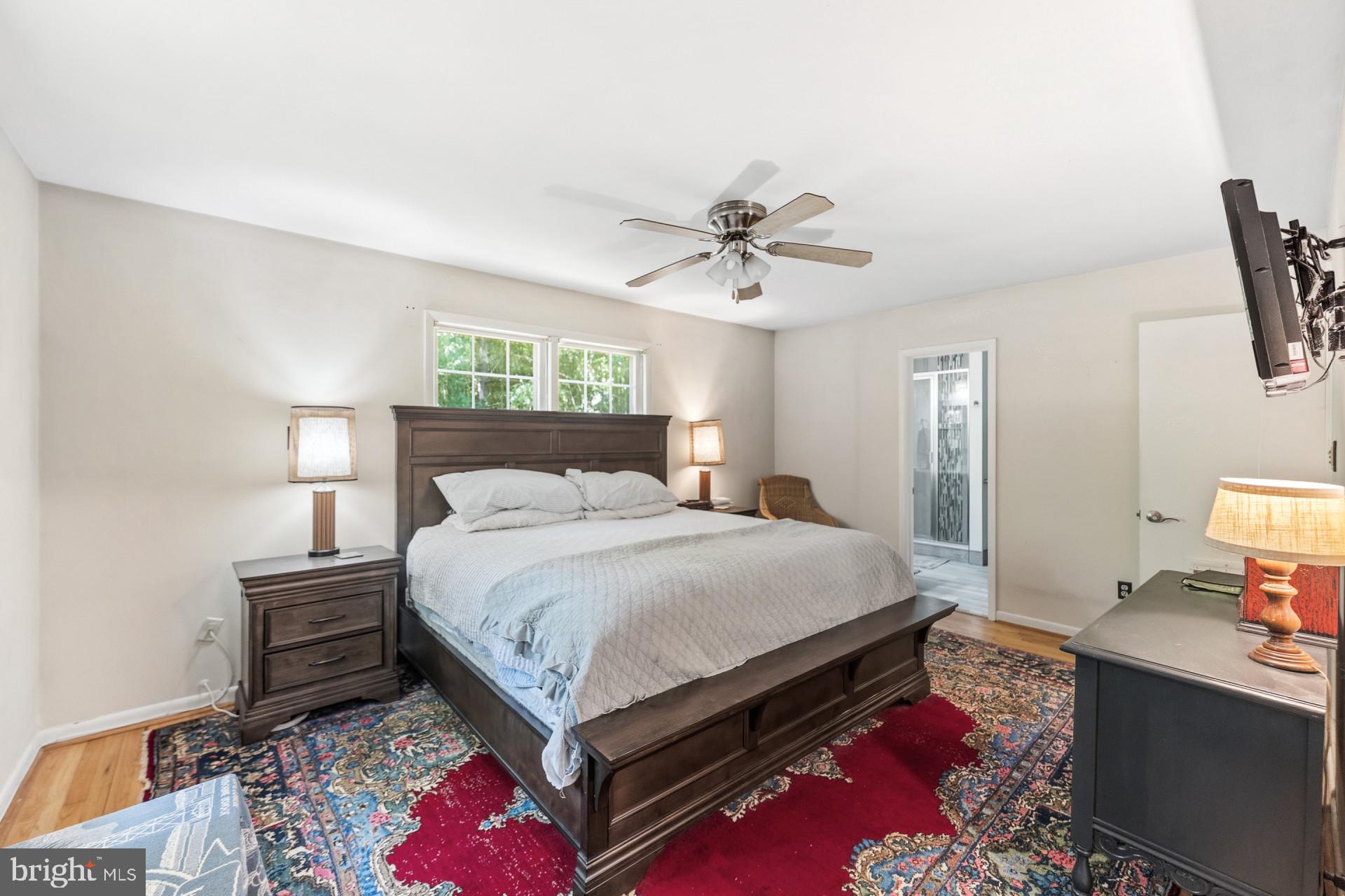LAKE OCCOQUAN SHORES - Residential