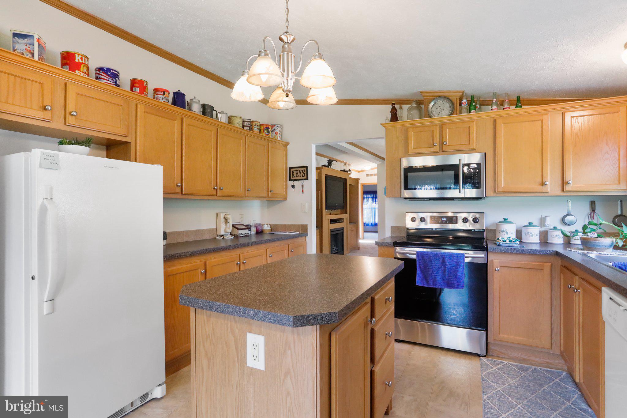 BIG OAK ESTATES - Residential