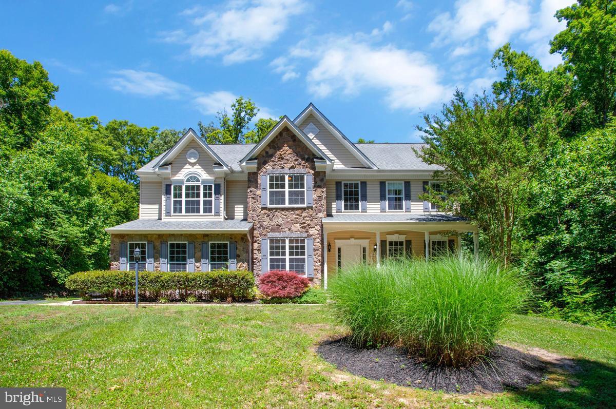 1000 TIFFANY PARK