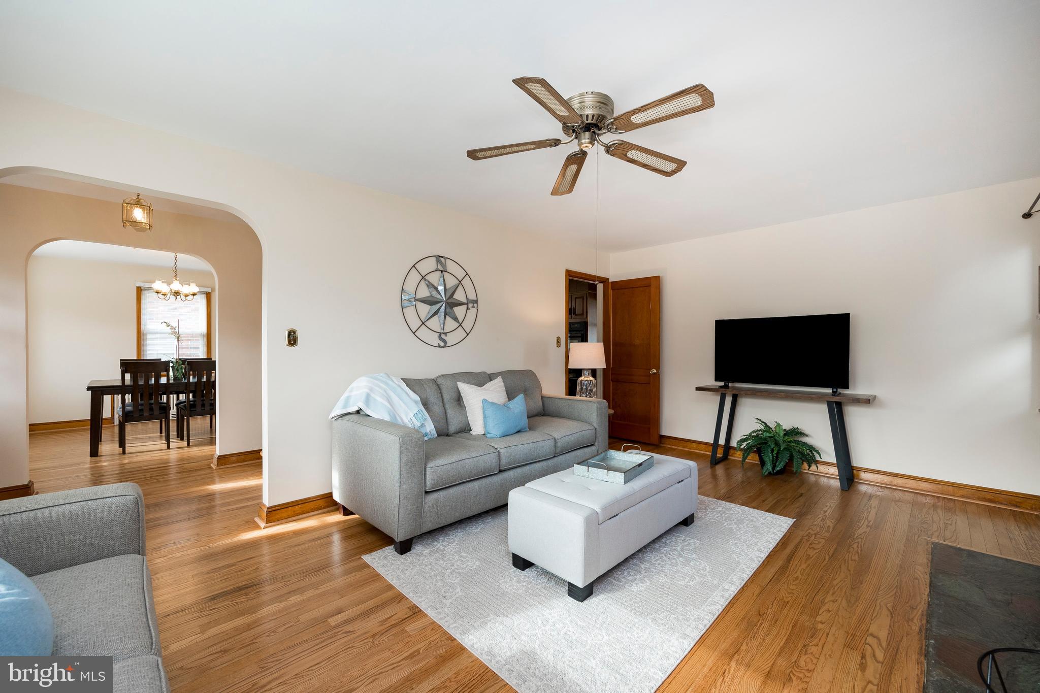 DOWNINGTOWN - Residential