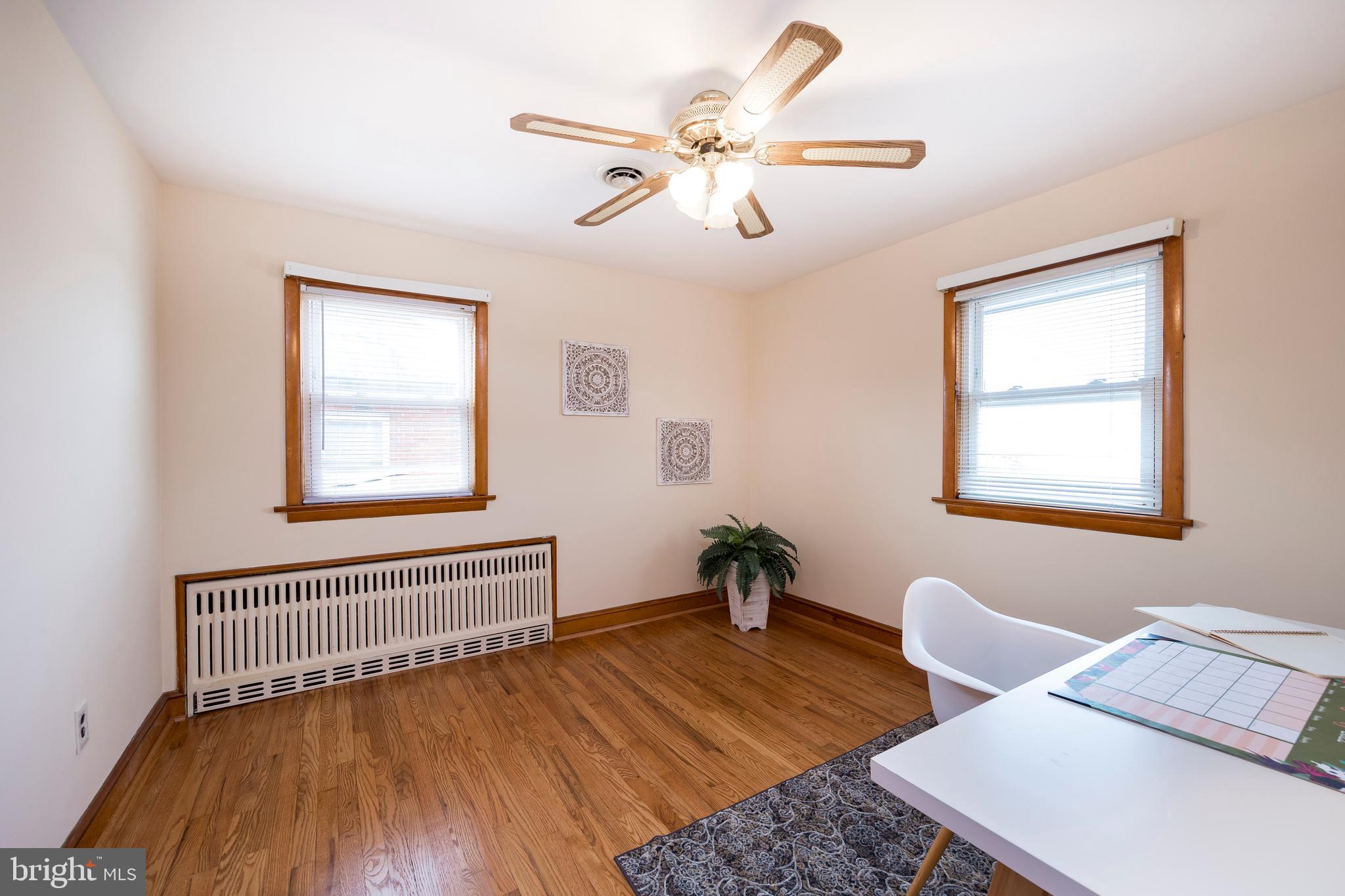 DOWNINGTOWN - Residential