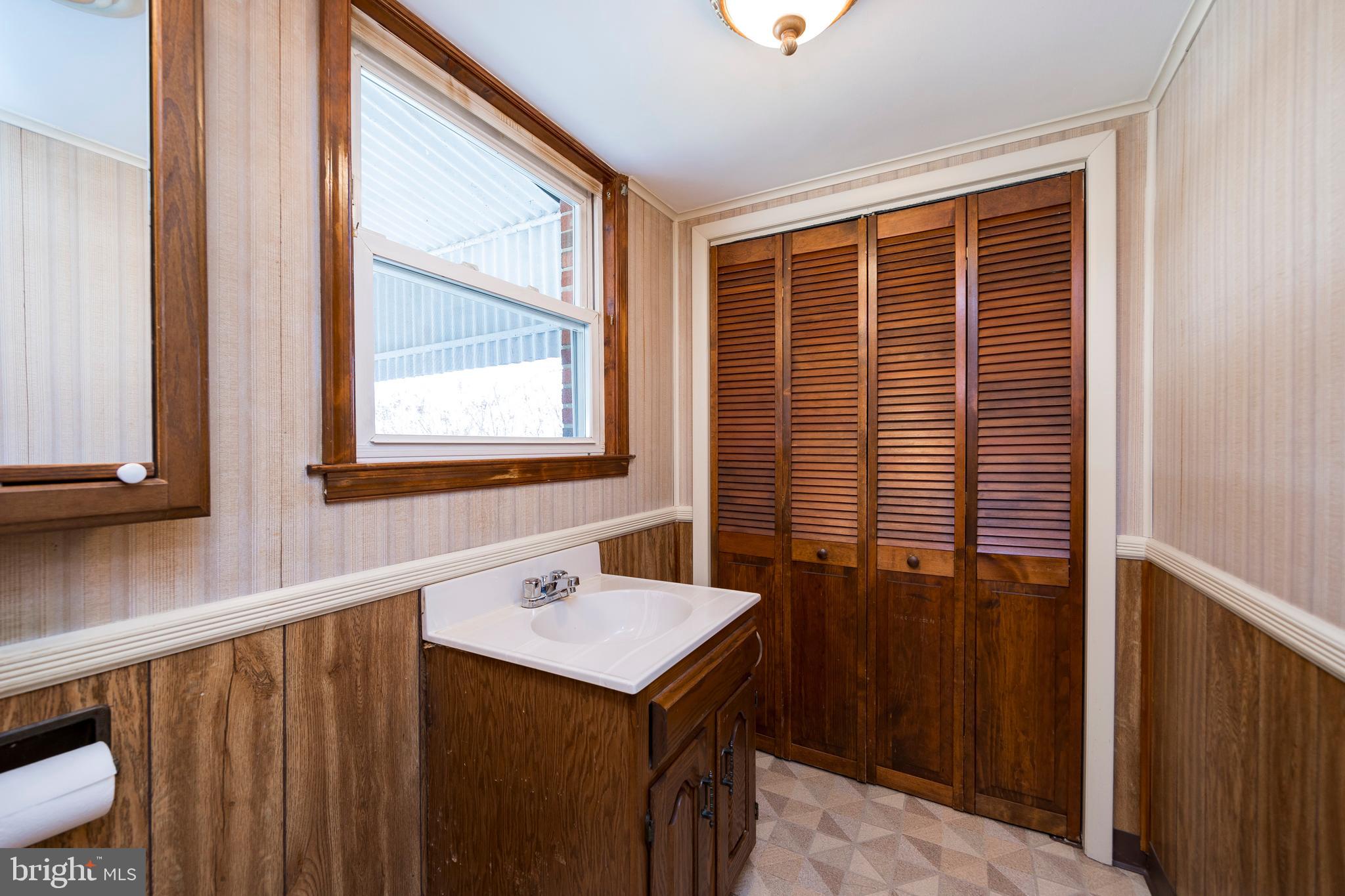 DOWNINGTOWN - Residential
