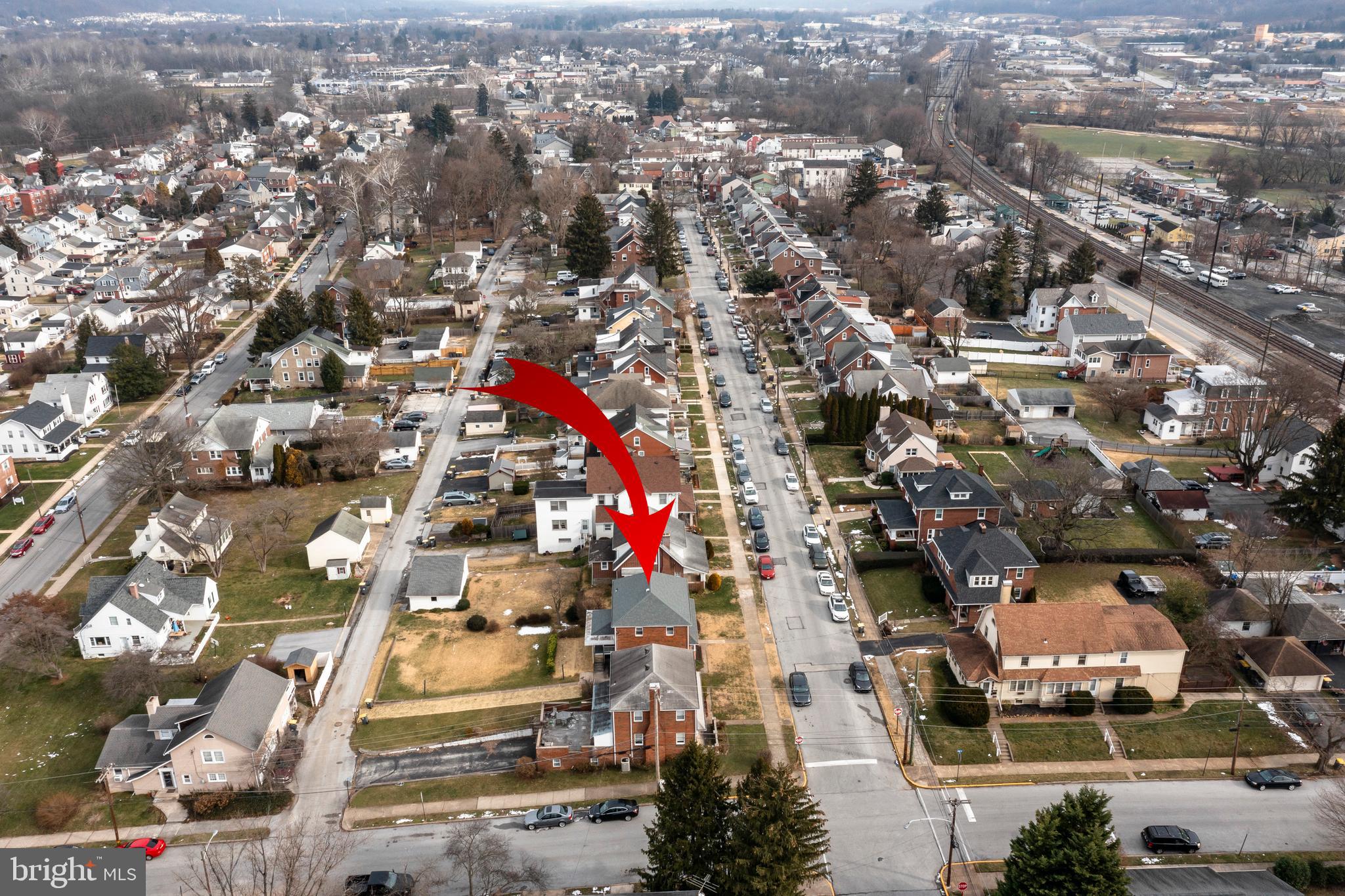 DOWNINGTOWN - Residential