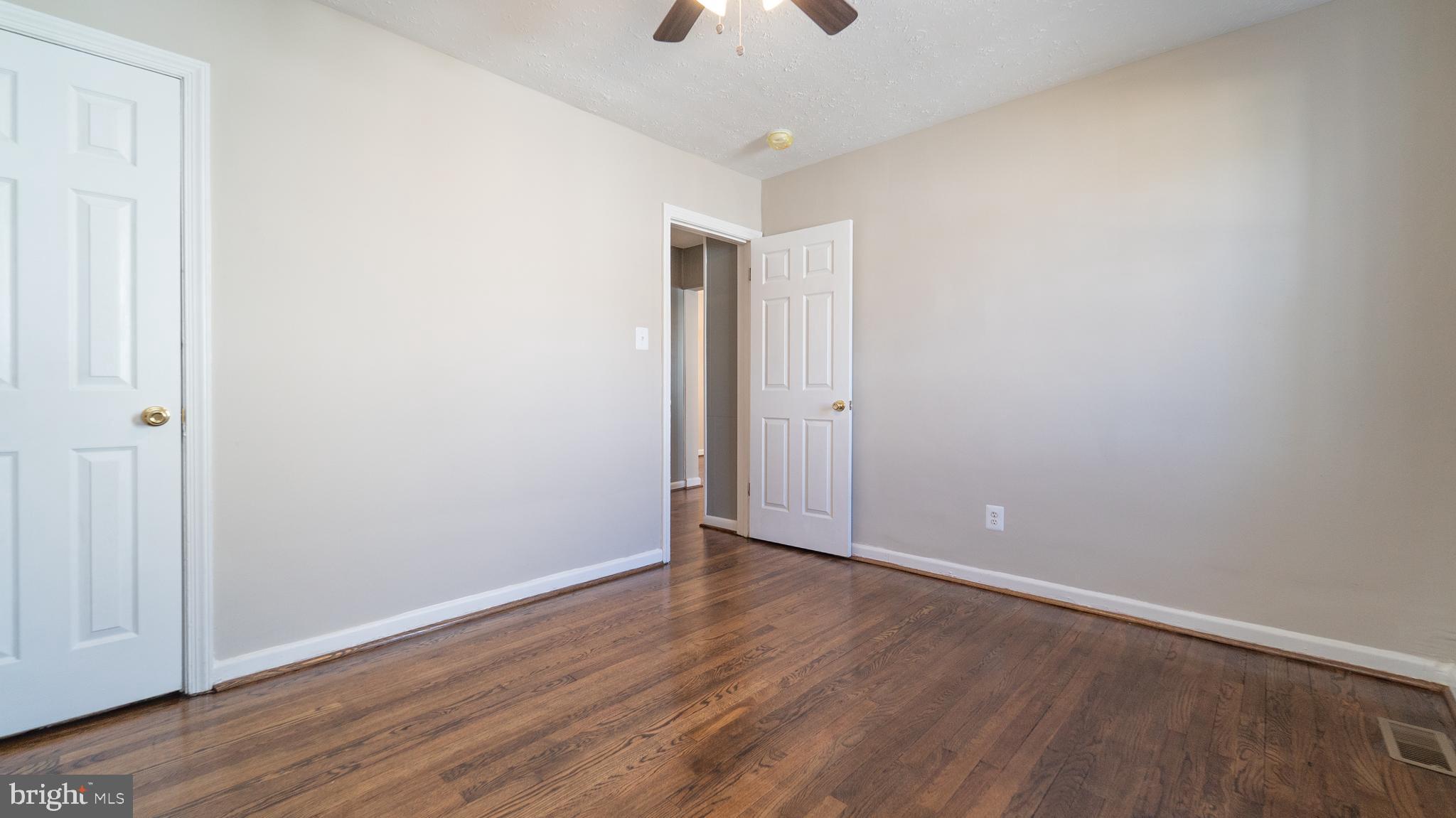 CHAPEL OAKS - Residential