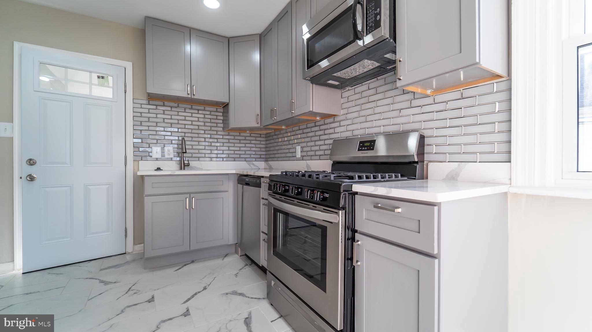 CHAPEL OAKS - Residential