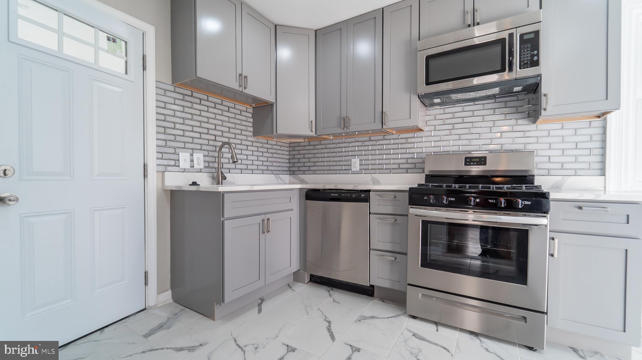 CHAPEL OAKS - Residential