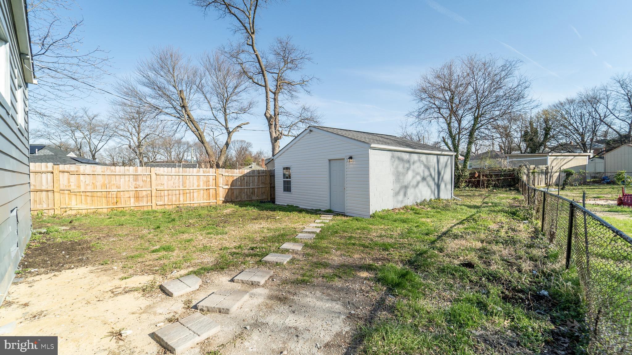 CHAPEL OAKS - Residential