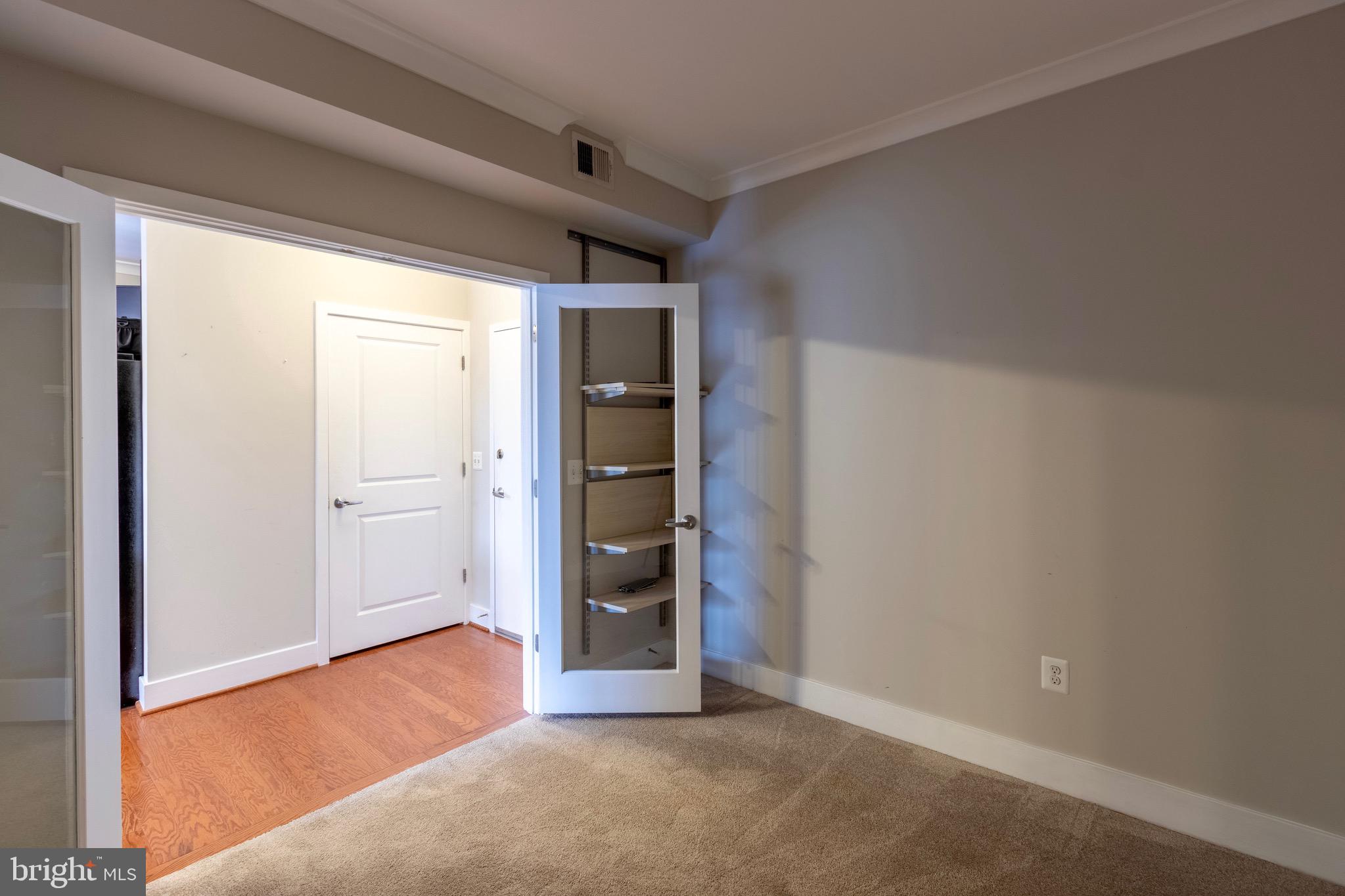 OLD TOWN COMMONS - Residential Lease