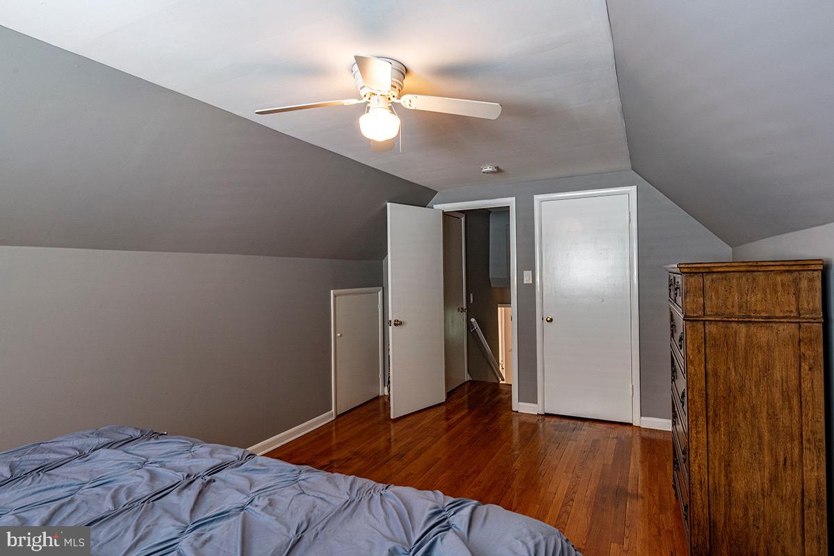 EAST RIVERDALE - Residential Lease