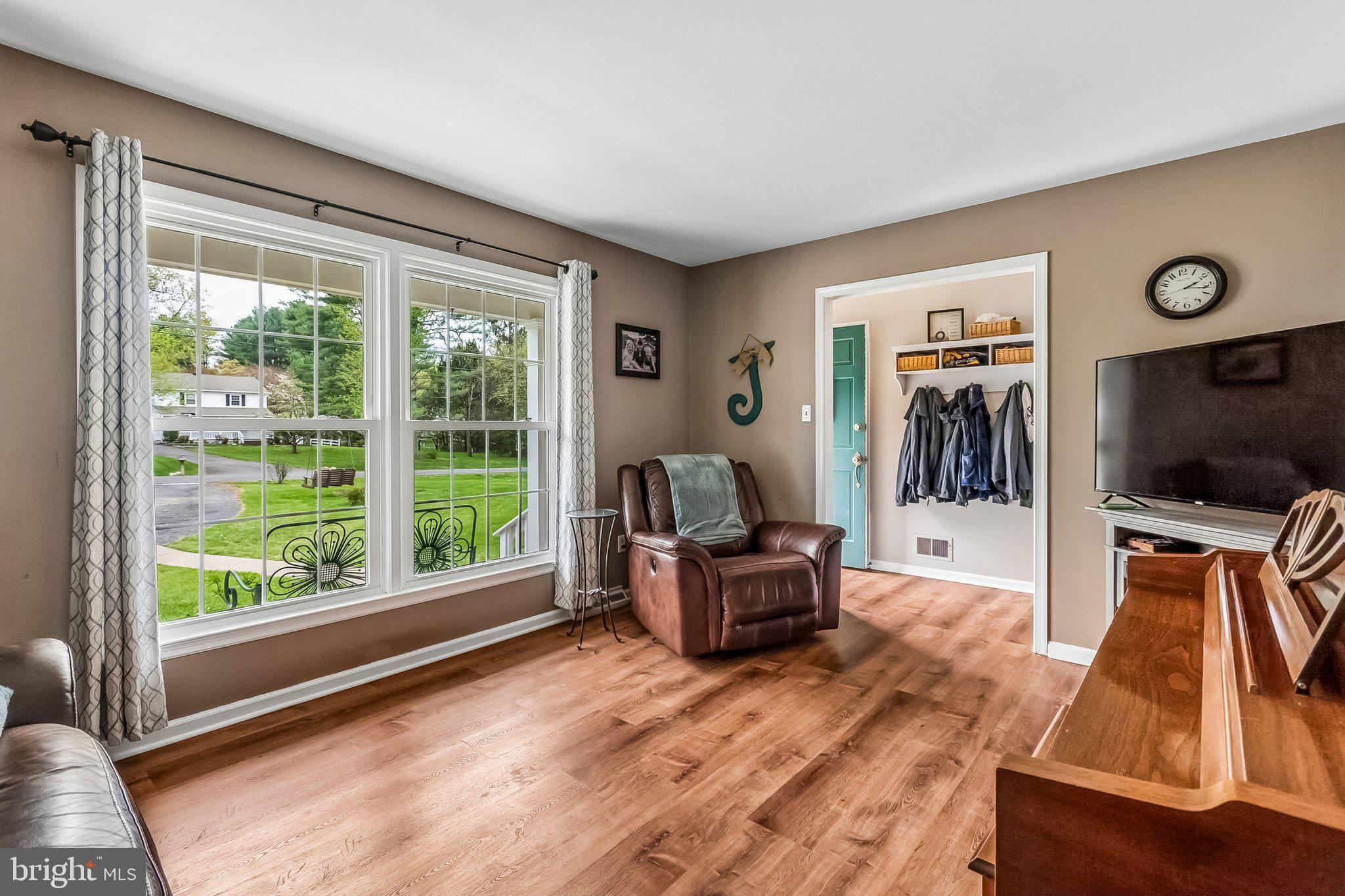 MACRIDGE ESTATES - Residential