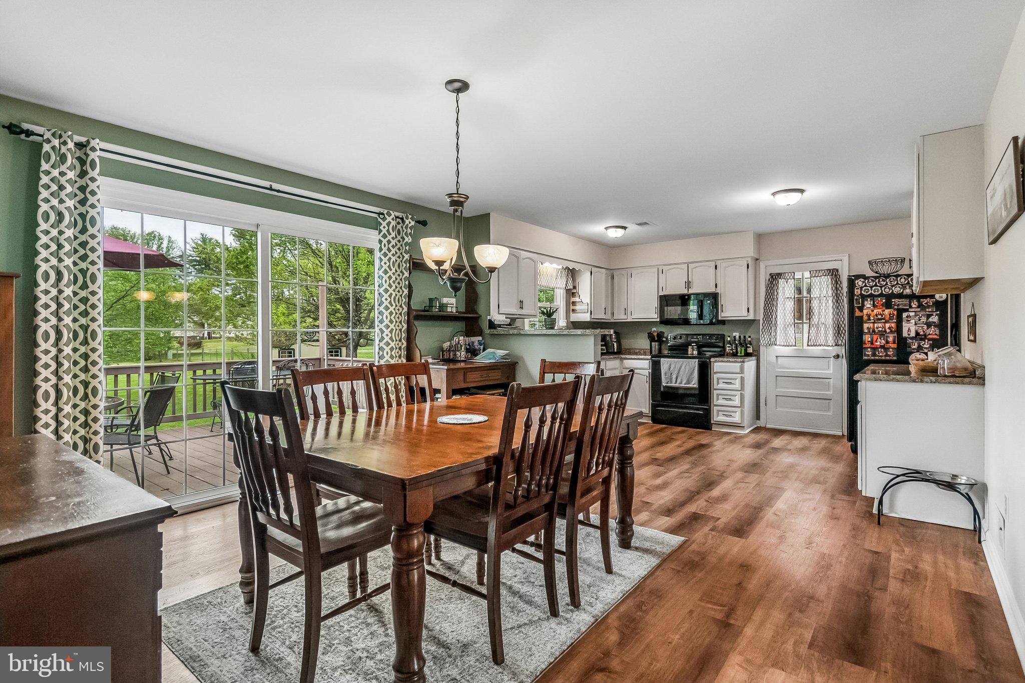 MACRIDGE ESTATES - Residential