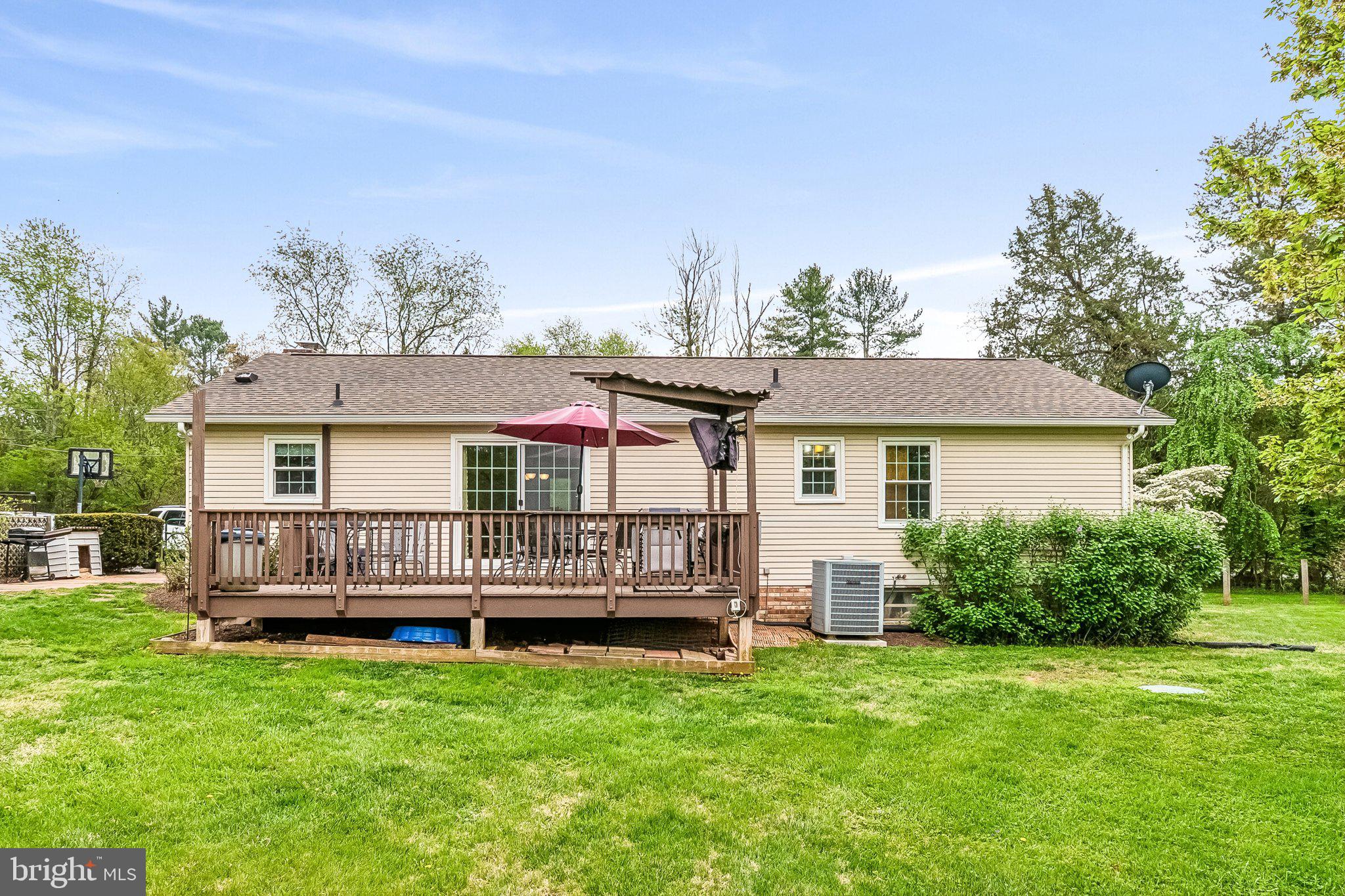 MACRIDGE ESTATES - Residential