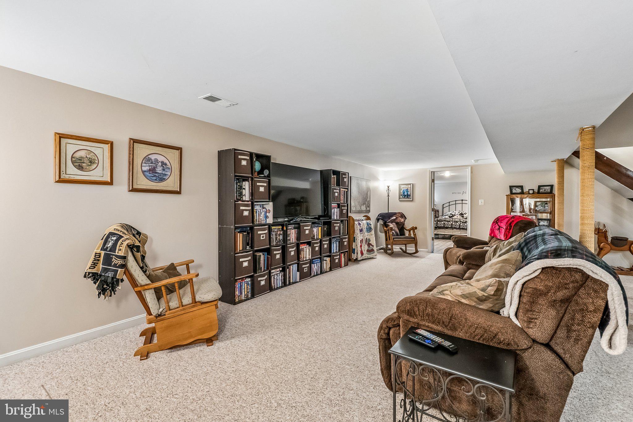 MACRIDGE ESTATES - Residential